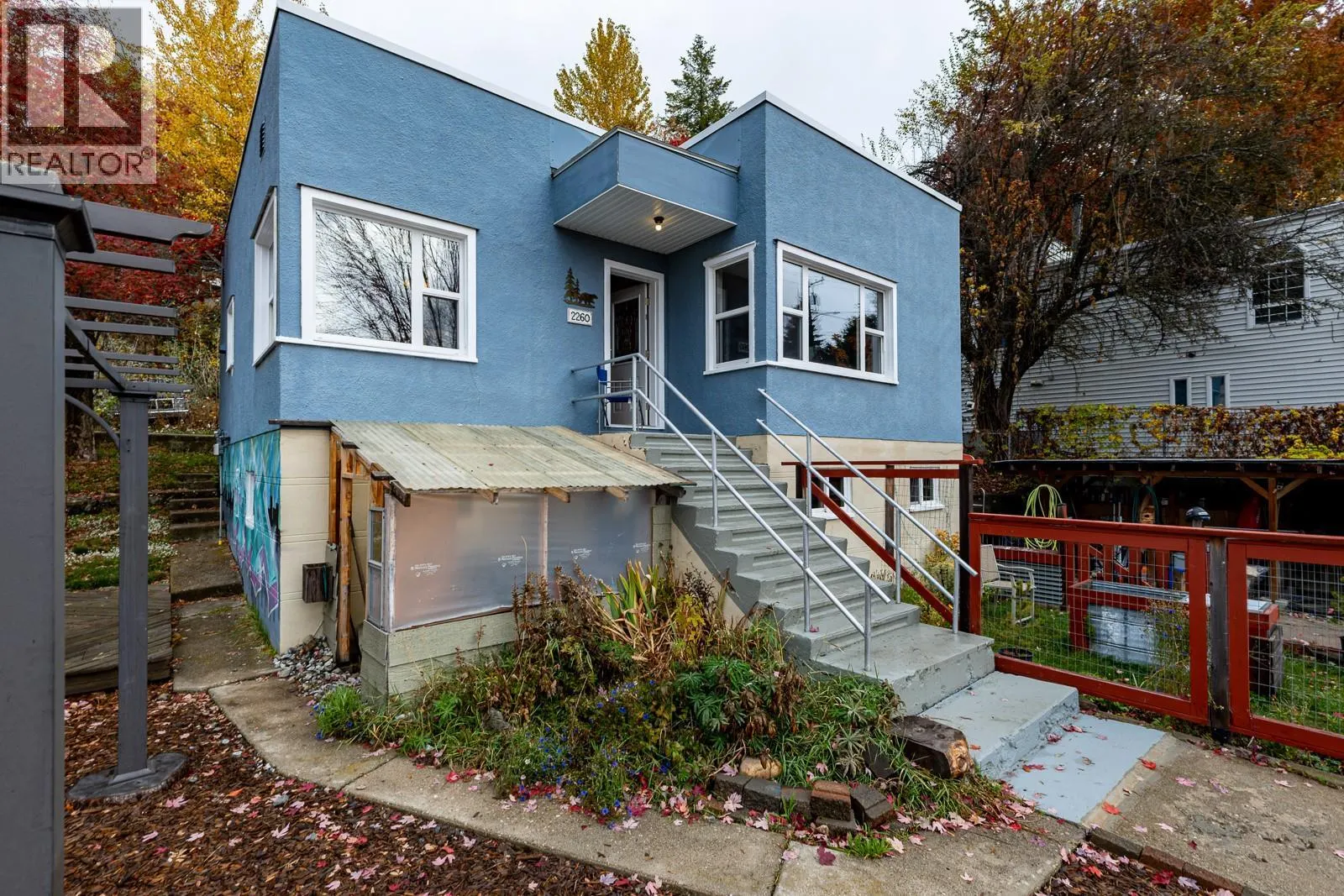 2260 LEROI Avenue