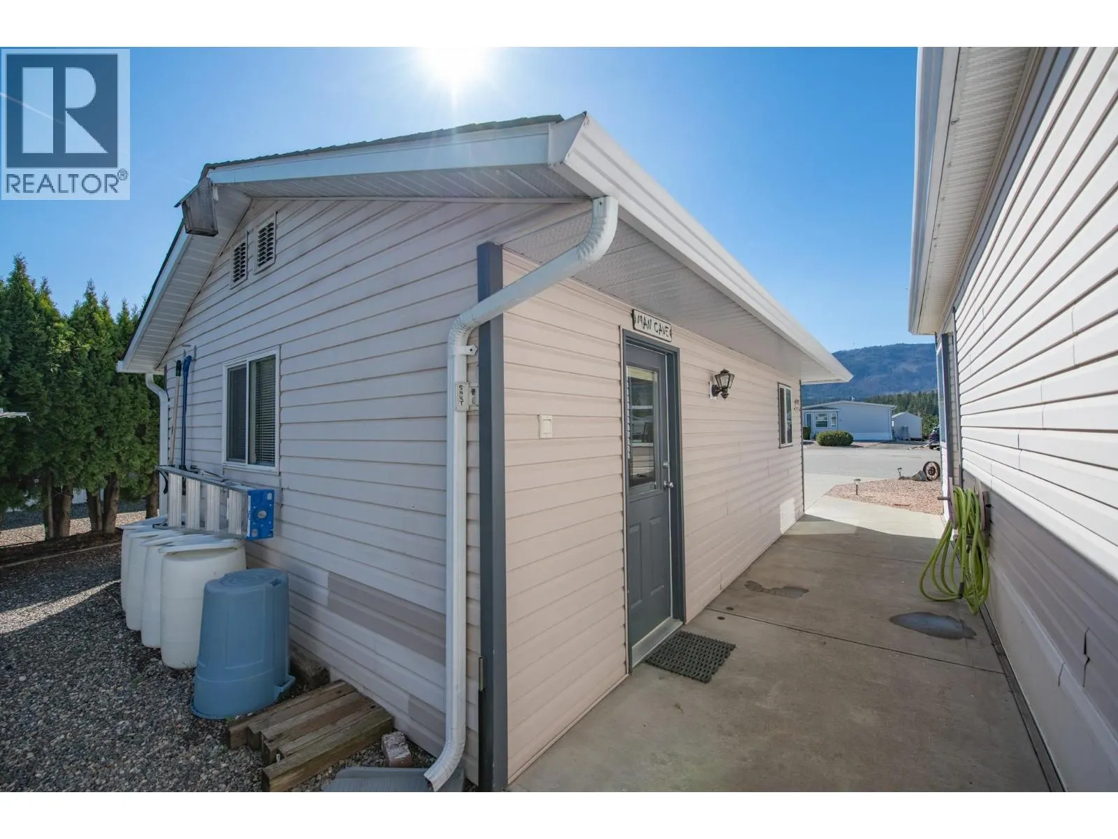 9510 97 Highway Unit# 27