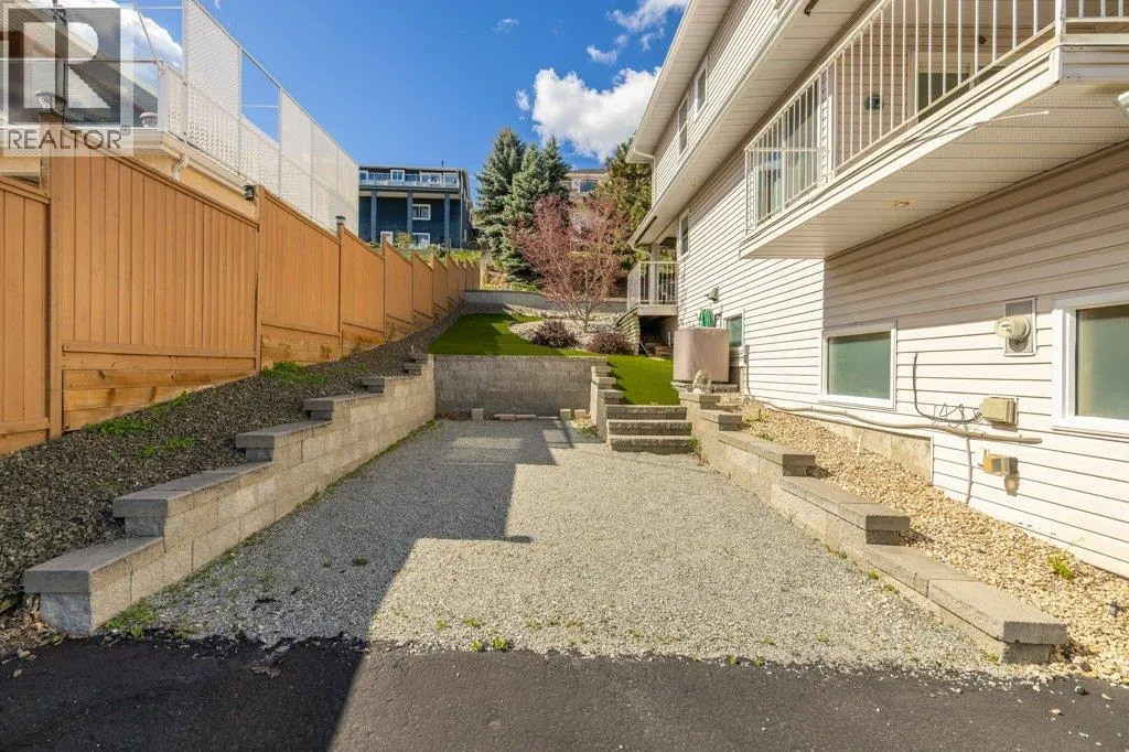 5226 Clarence Road