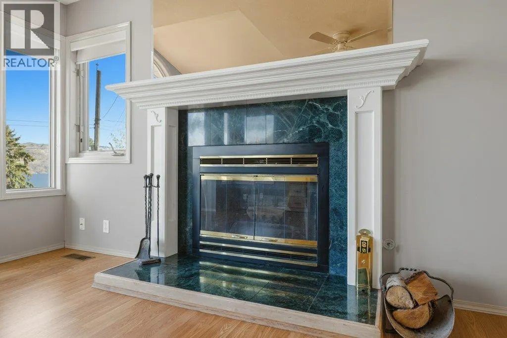 5226 Clarence Road