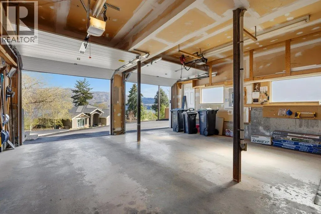 5226 Clarence Road