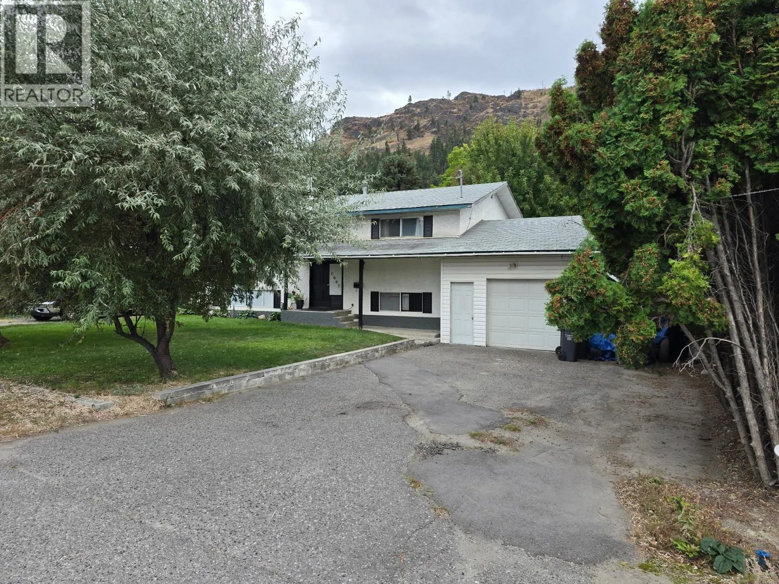 1411 Hudson Road