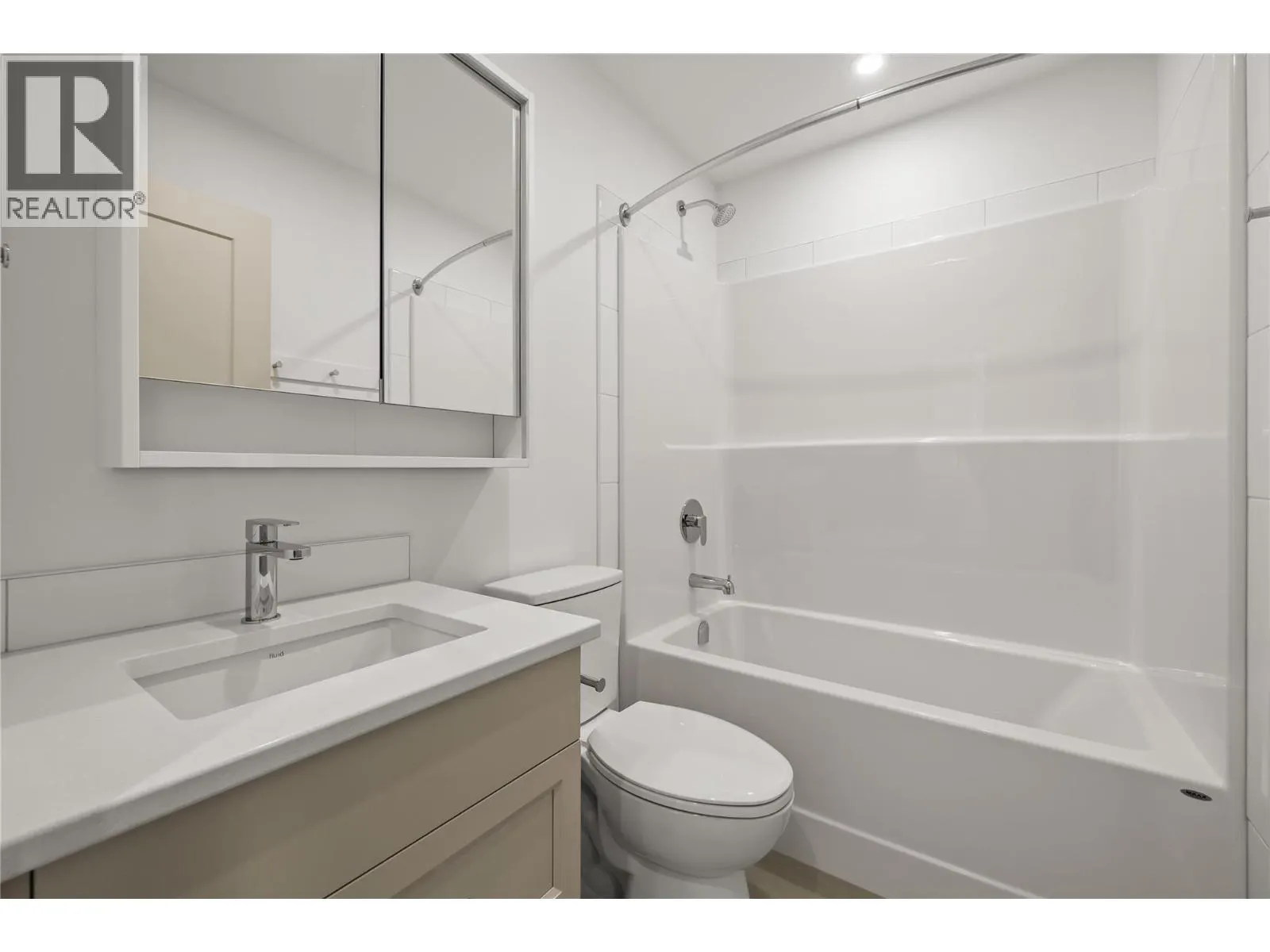 2957 Conlin Court Unit# 2