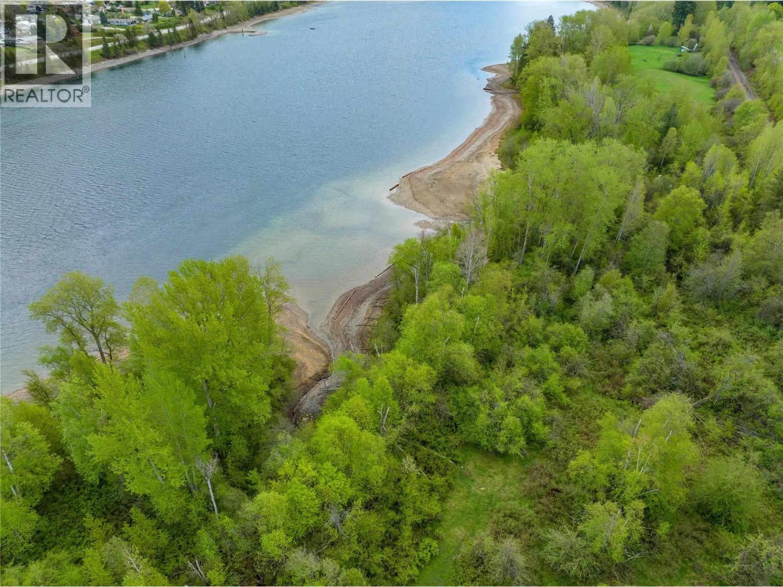 1601 ARROW LAKES Drive