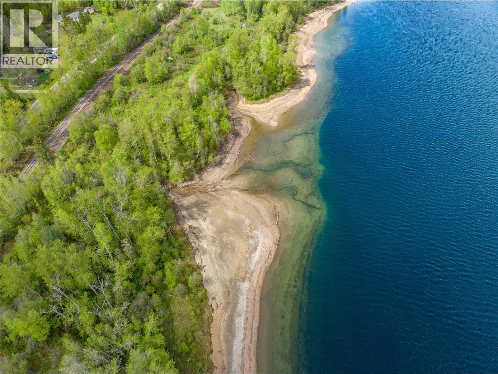 1601 ARROW LAKES Drive