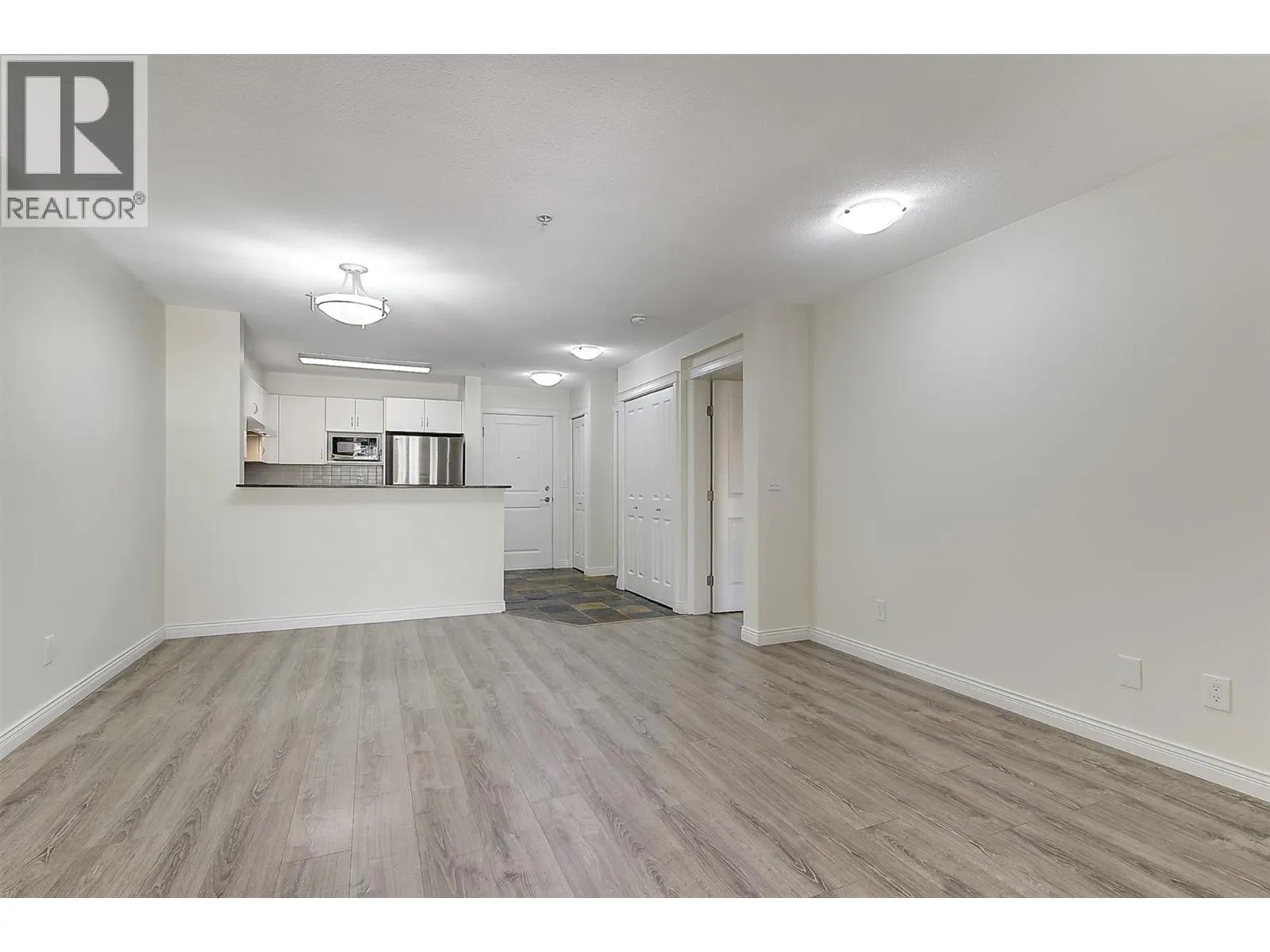 571 Yates Road Unit# 304