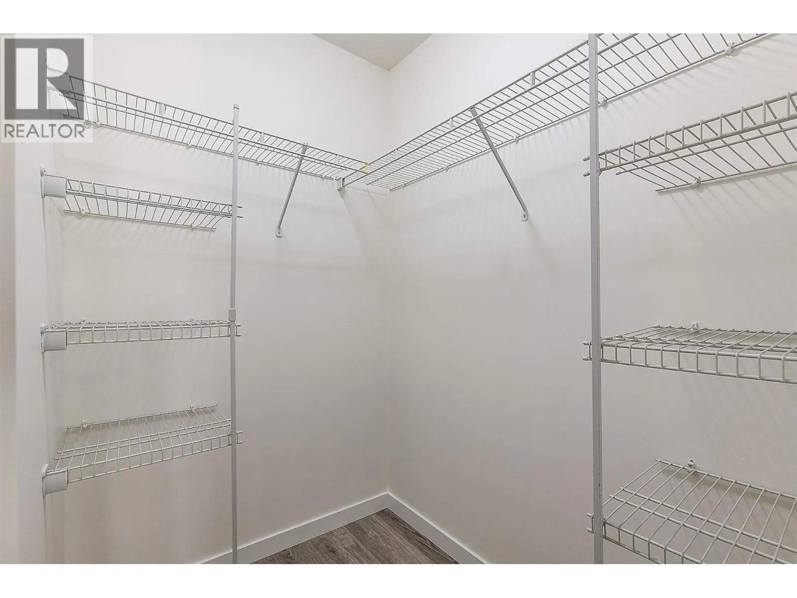 571 Yates Road Unit# 304