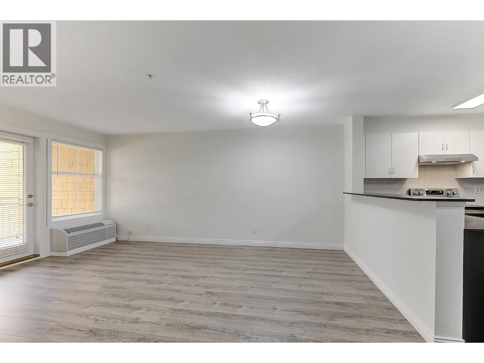 571 Yates Road Unit# 304