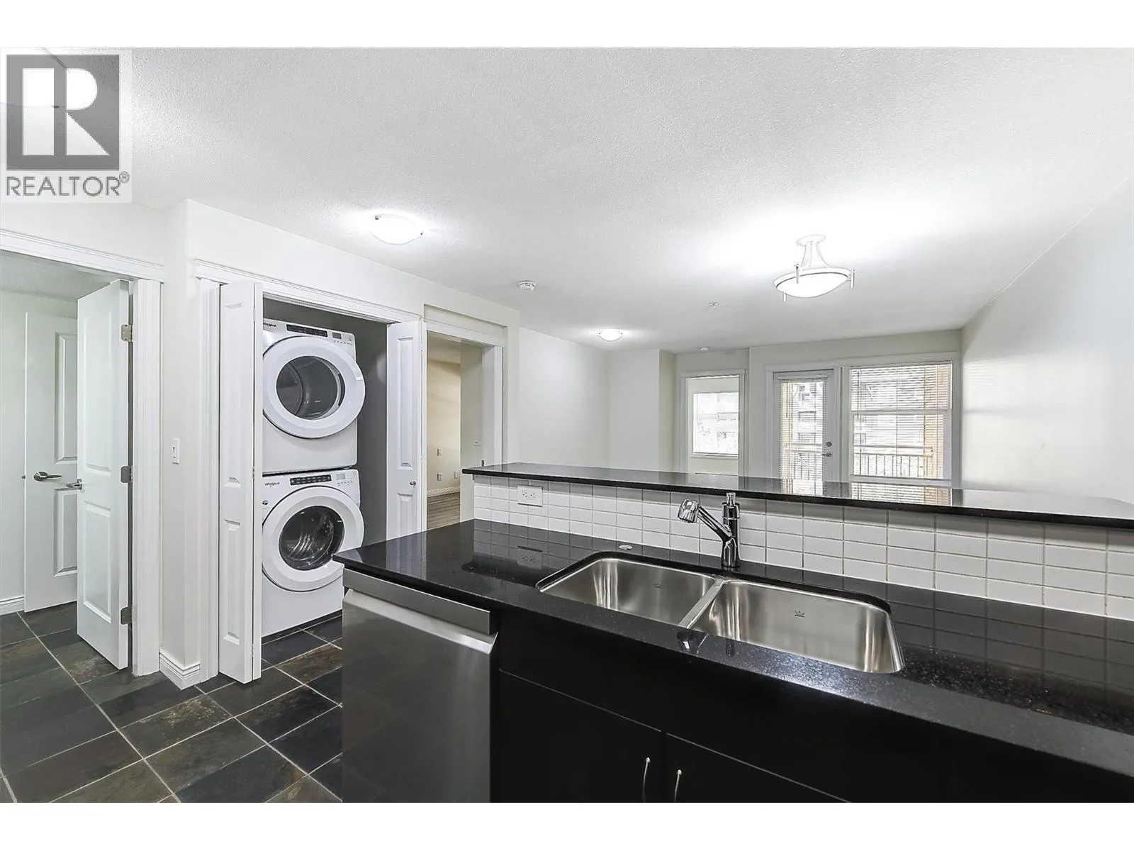571 Yates Road Unit# 304