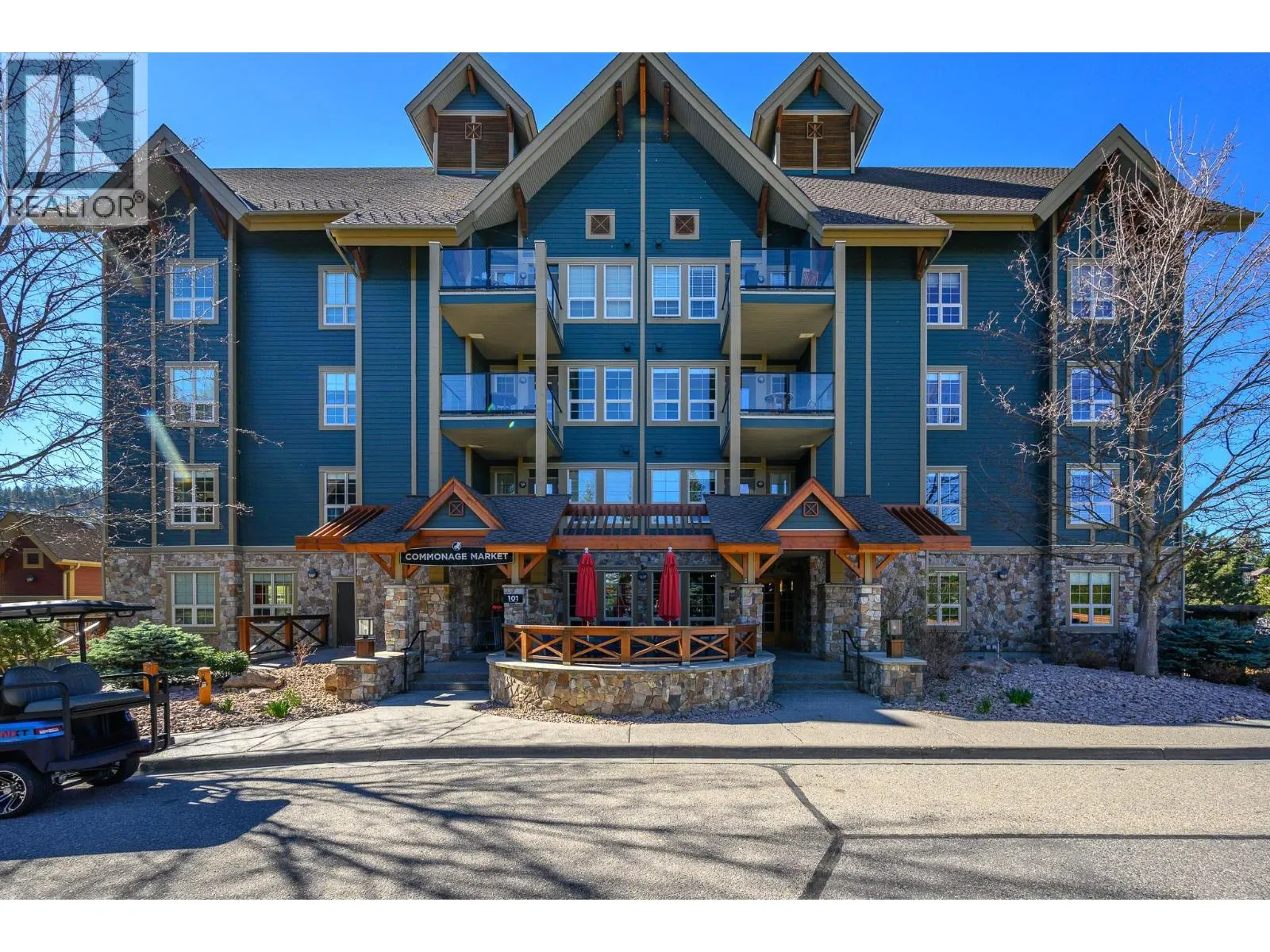 101 Village Centre Court Unit# 334