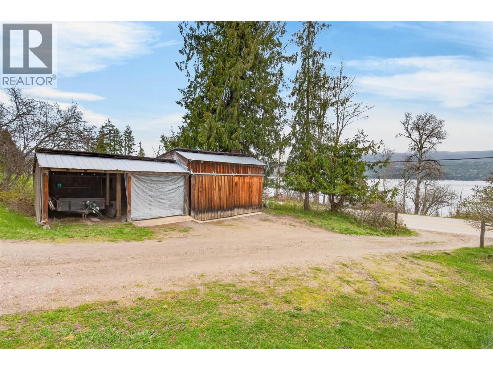 7483 Squilax-Anglemont Road