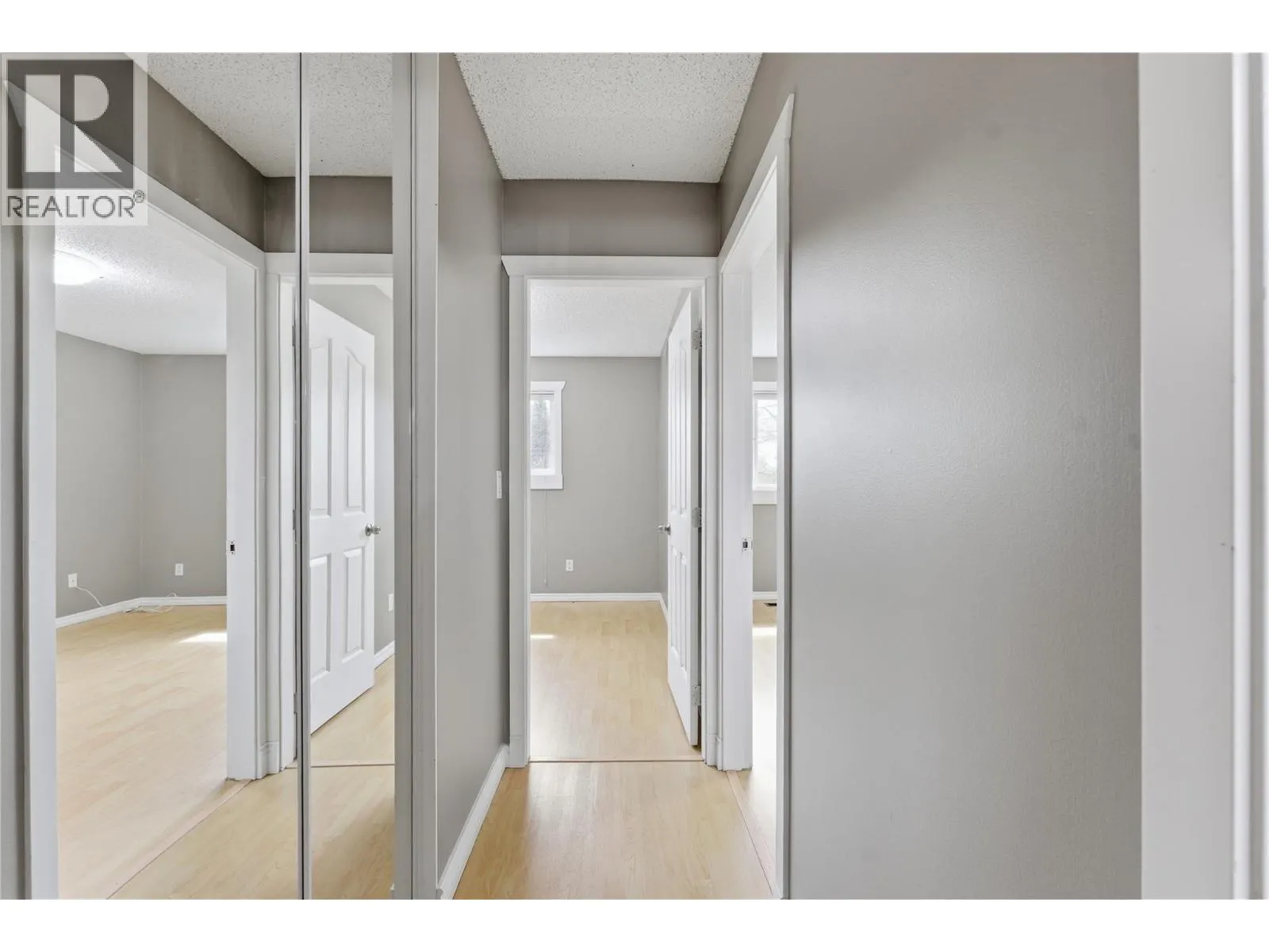 2100 43 Avenue Unit# 205