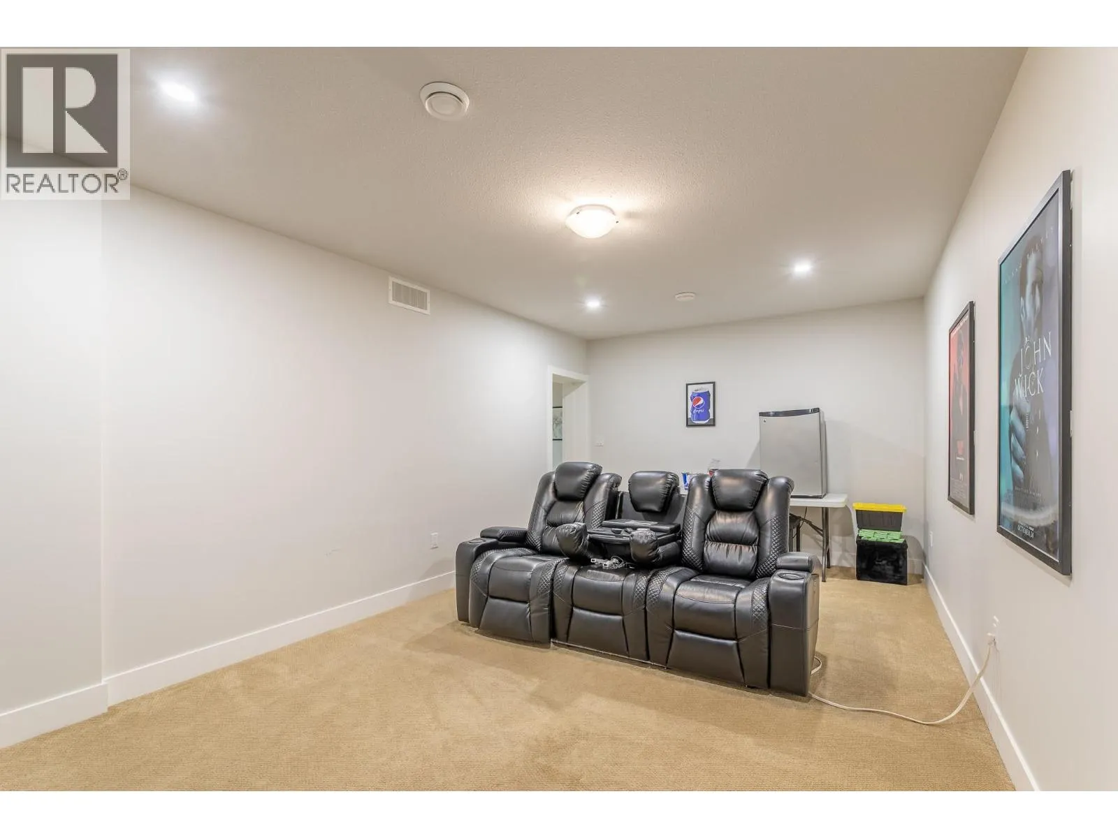 8738 PALMER Place