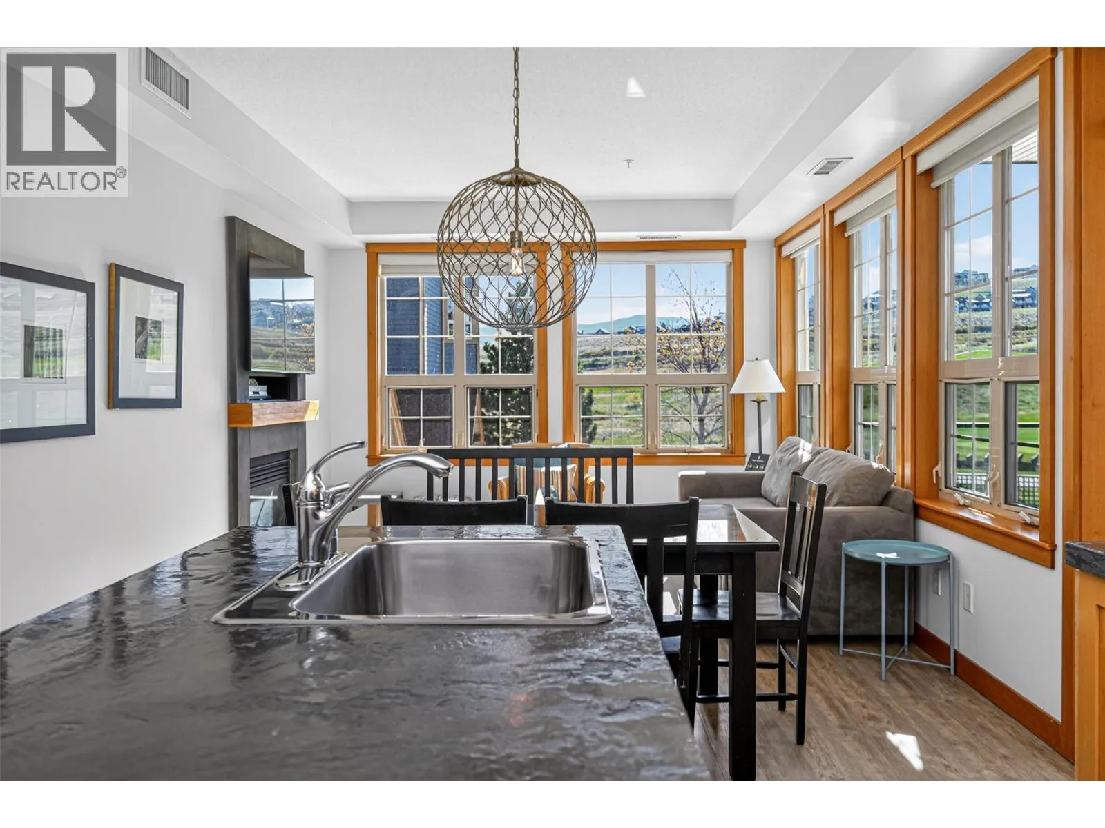 101 Village Centre Court Unit# 232 Lot# 6