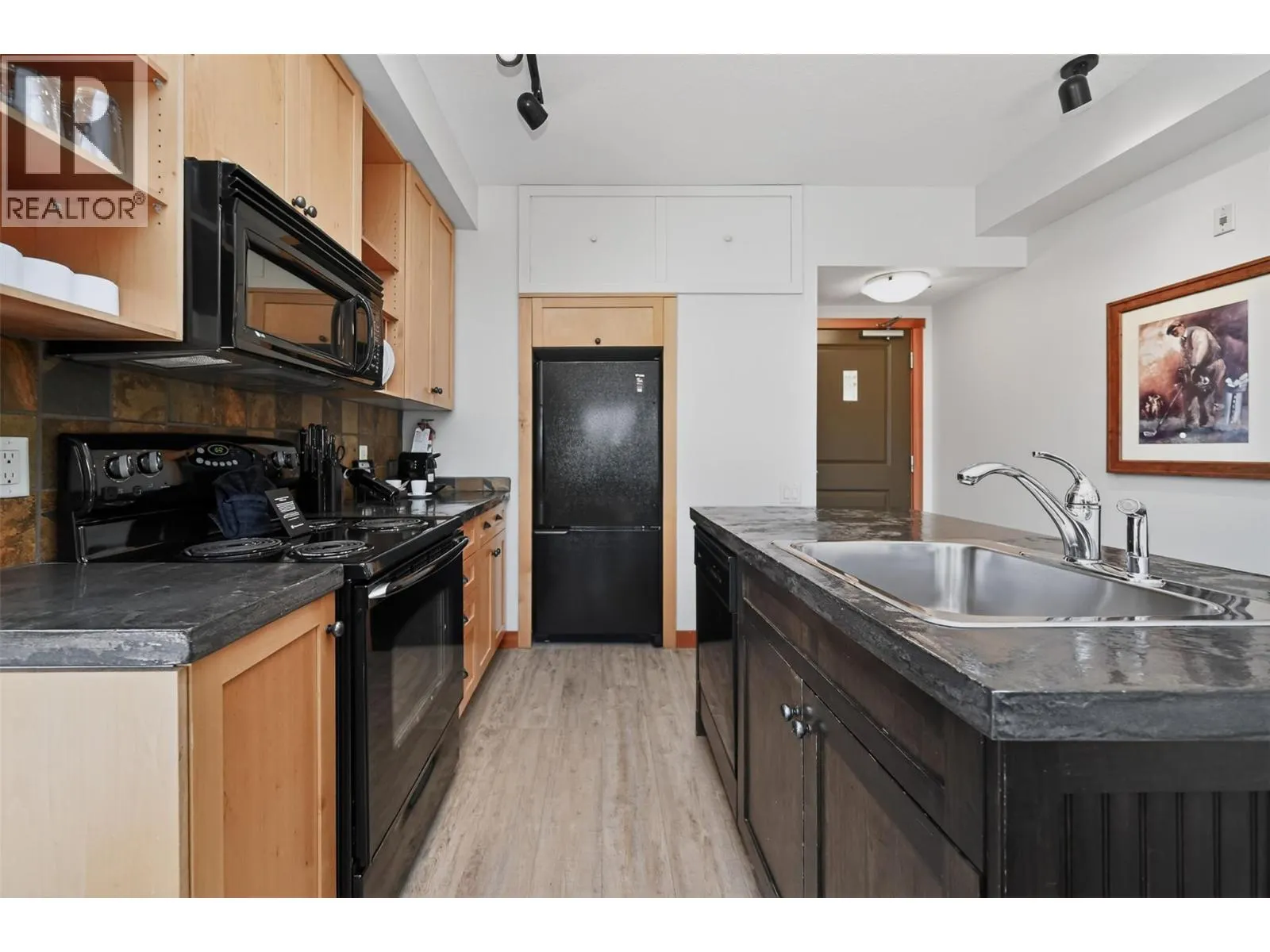 101 Village Centre Court Unit# 232 Lot# 6