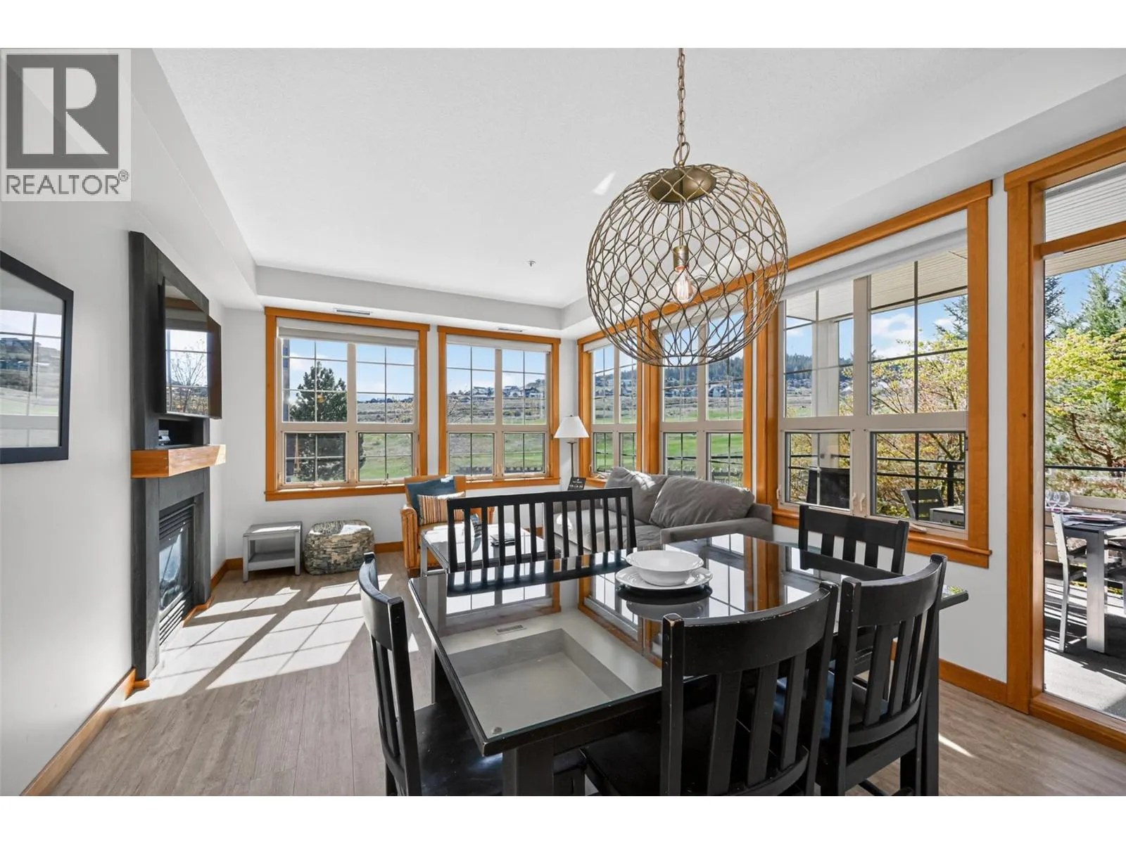 101 Village Centre Court Unit# 232 Lot# 6