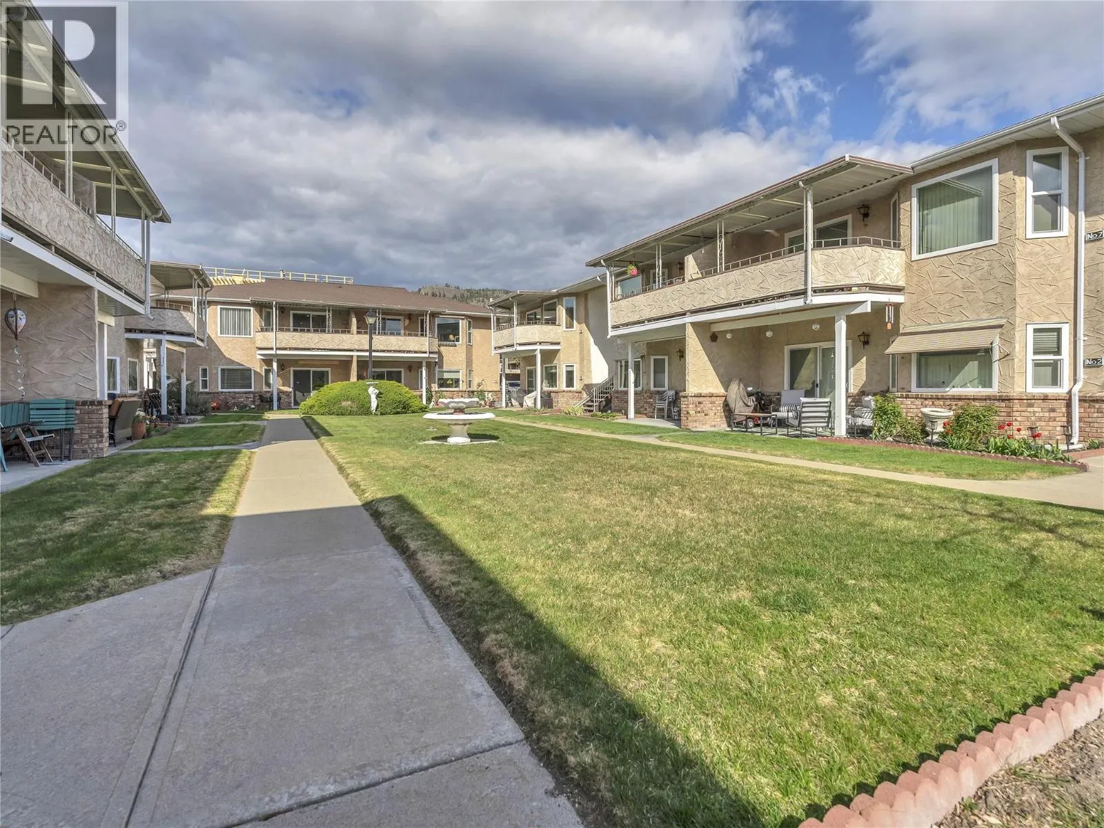 13620 VICTORIA Road Unit# 19
