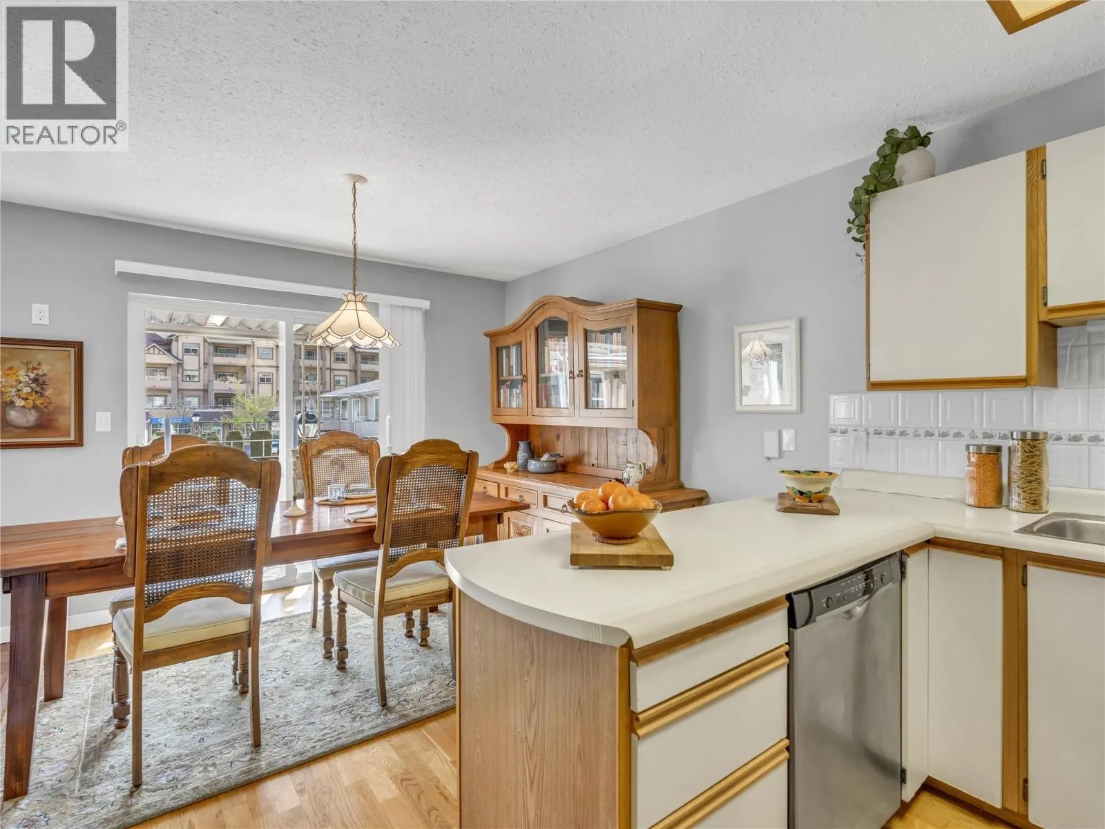 13620 VICTORIA Road Unit# 19