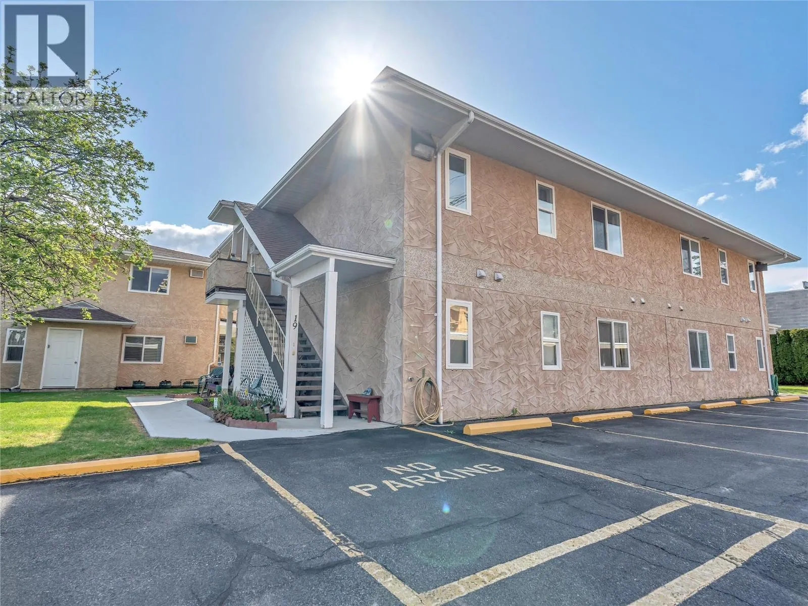 13620 VICTORIA Road Unit# 19