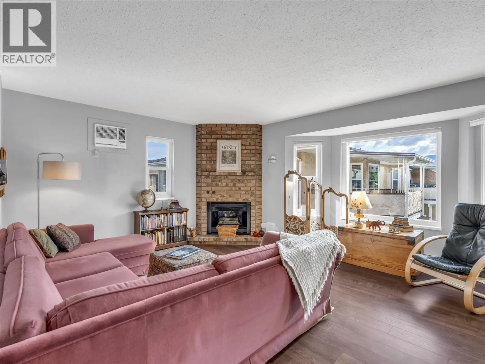 13620 VICTORIA Road Unit# 19