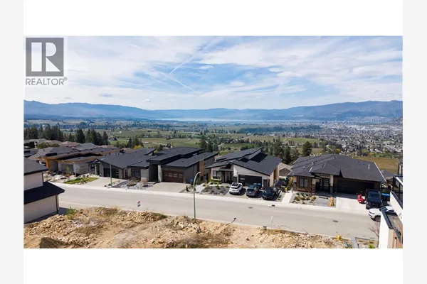 1181 Lone Pine Drive
