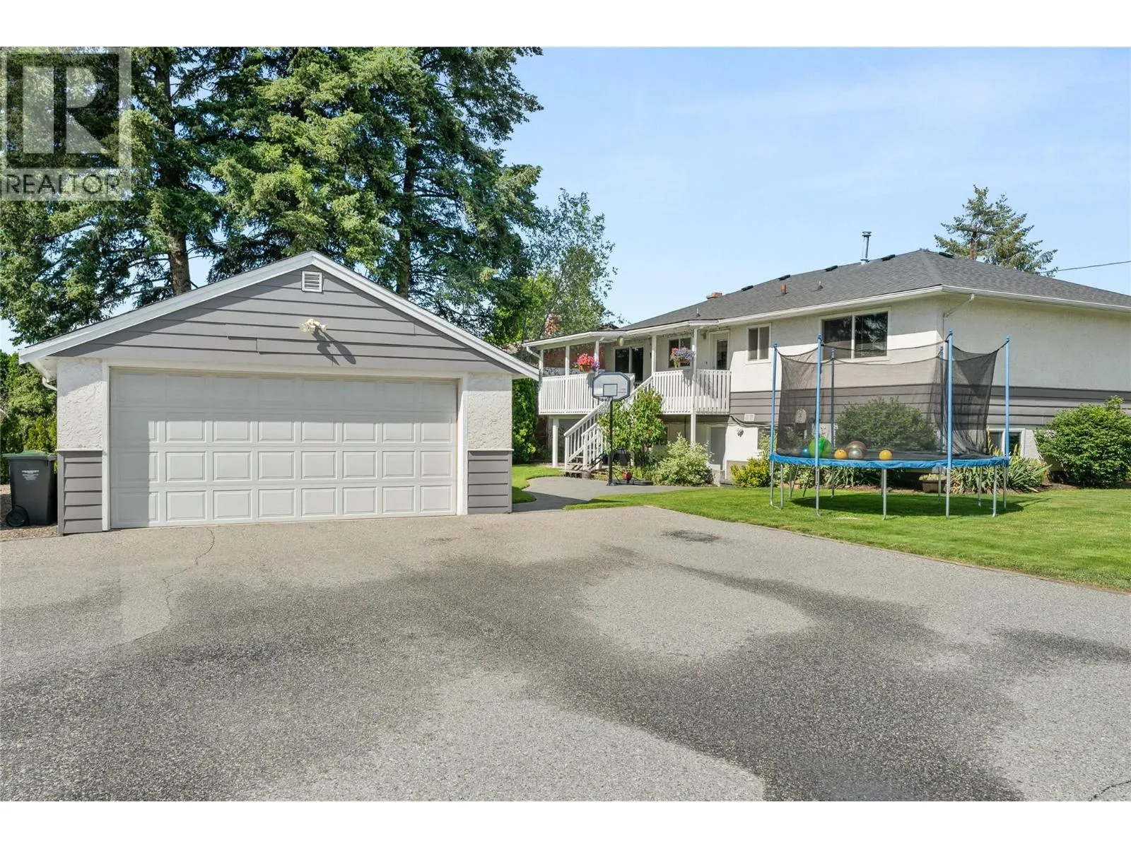 260 Gibbs Road