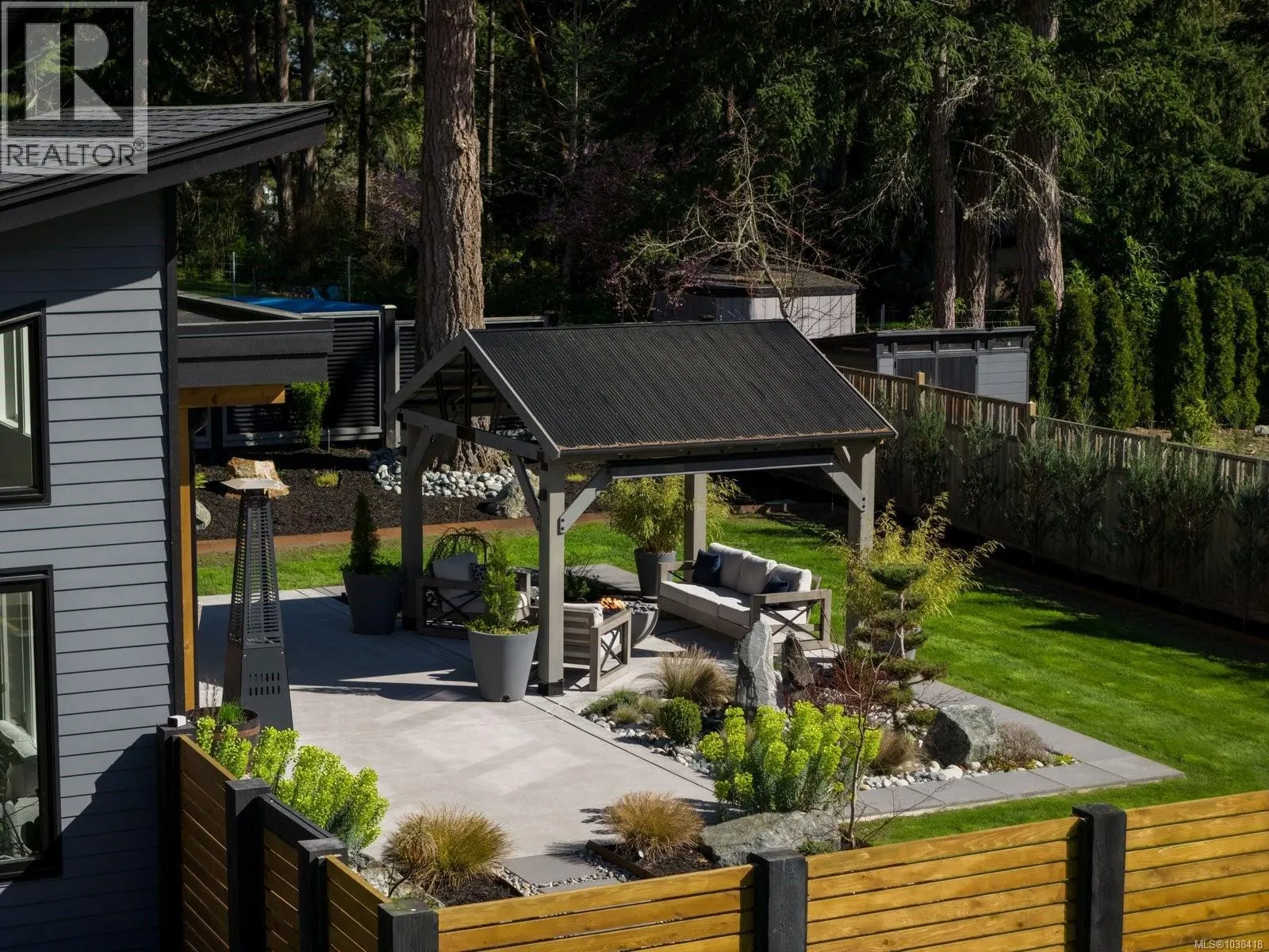 593 Downey Rd
