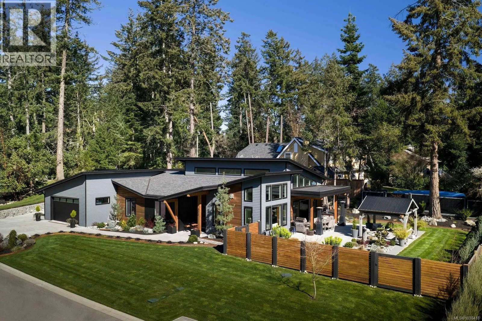 593 Downey Rd