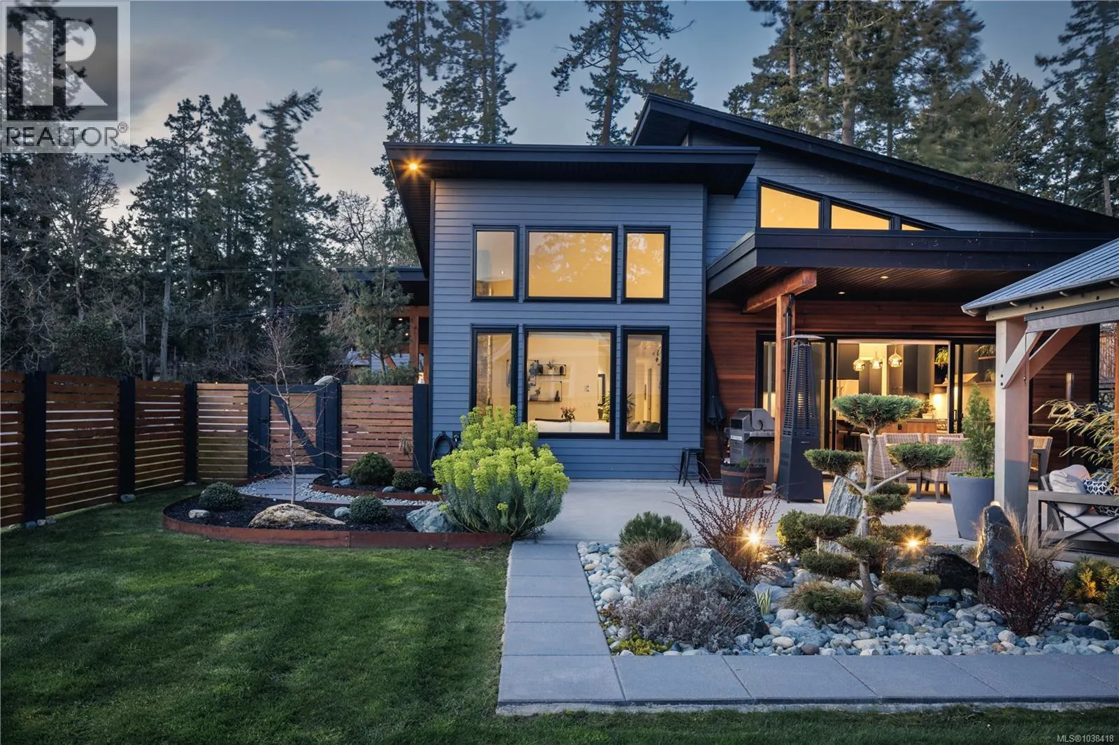 593 Downey Rd