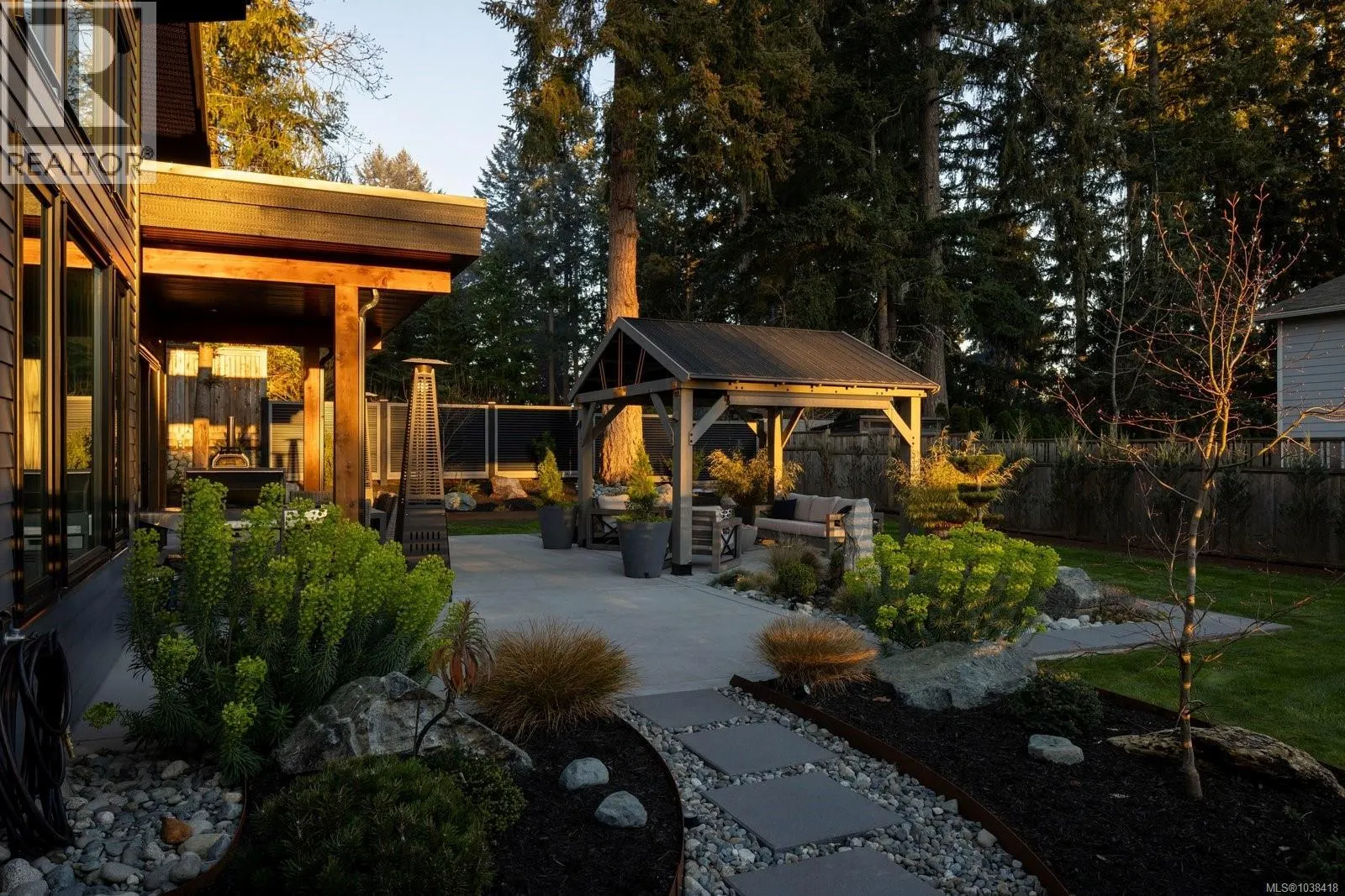 593 Downey Rd