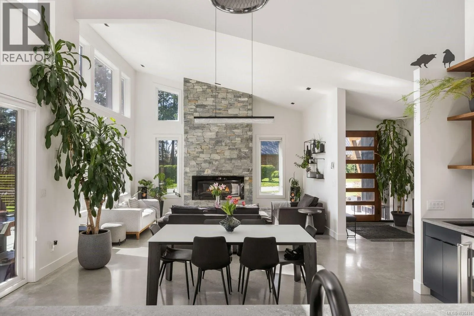 593 Downey Rd