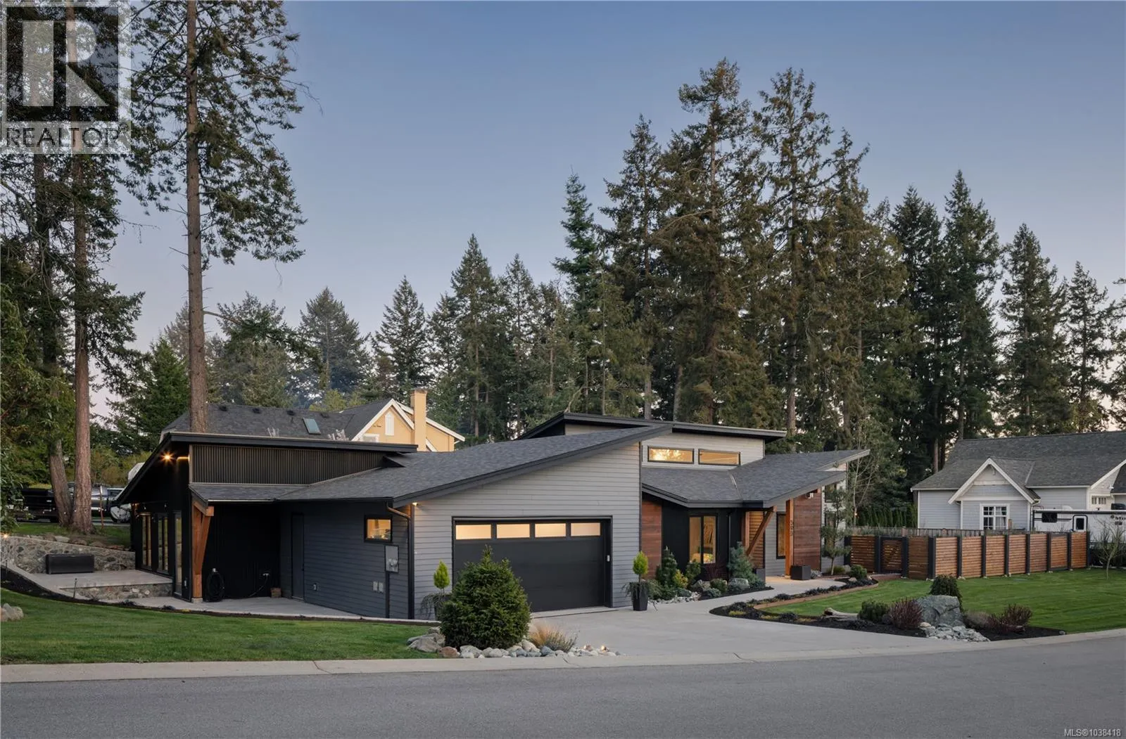 593 Downey Rd