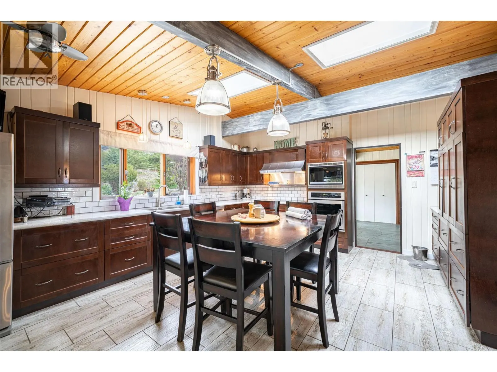 701 Robin Road