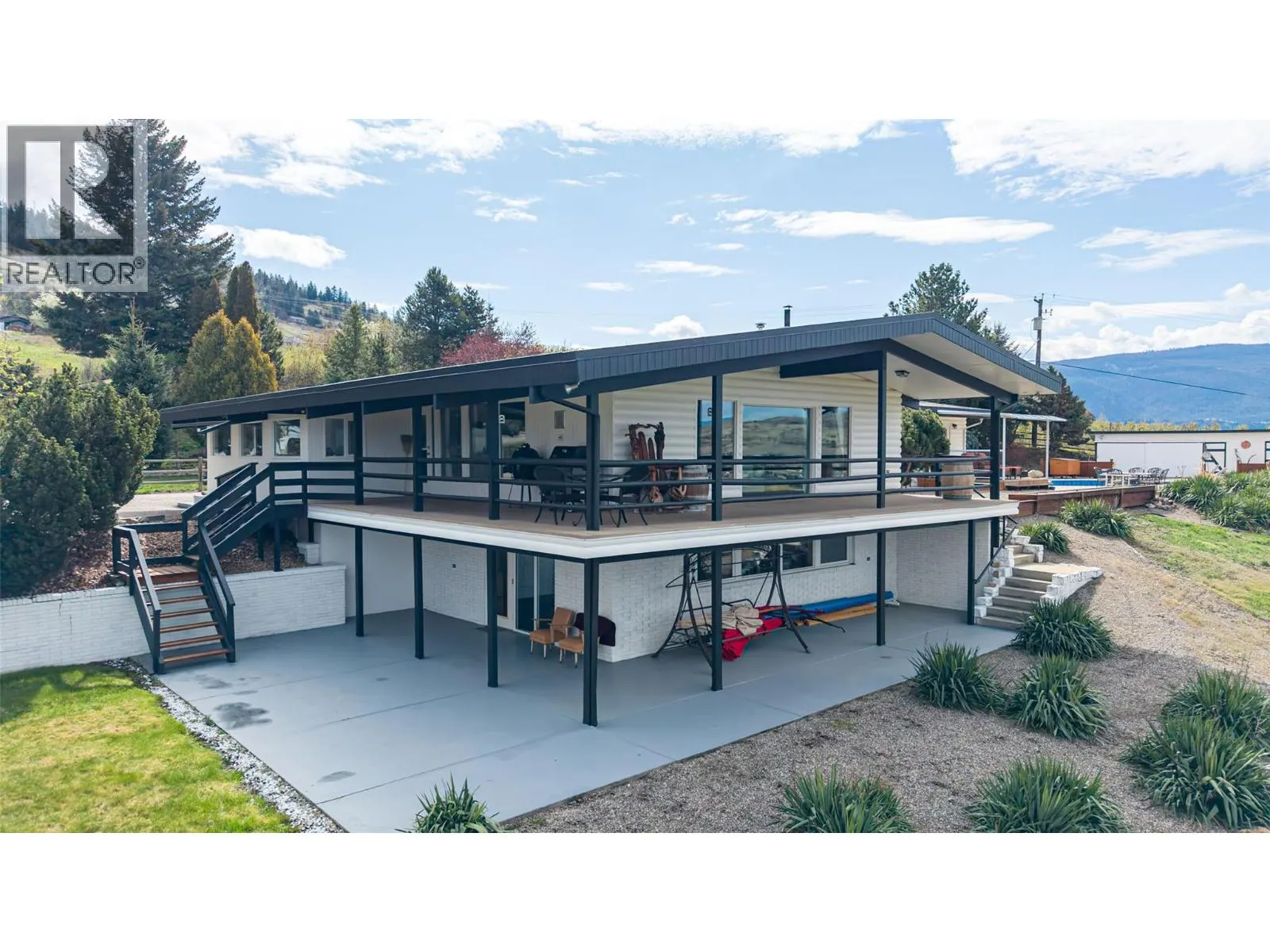 701 Robin Road