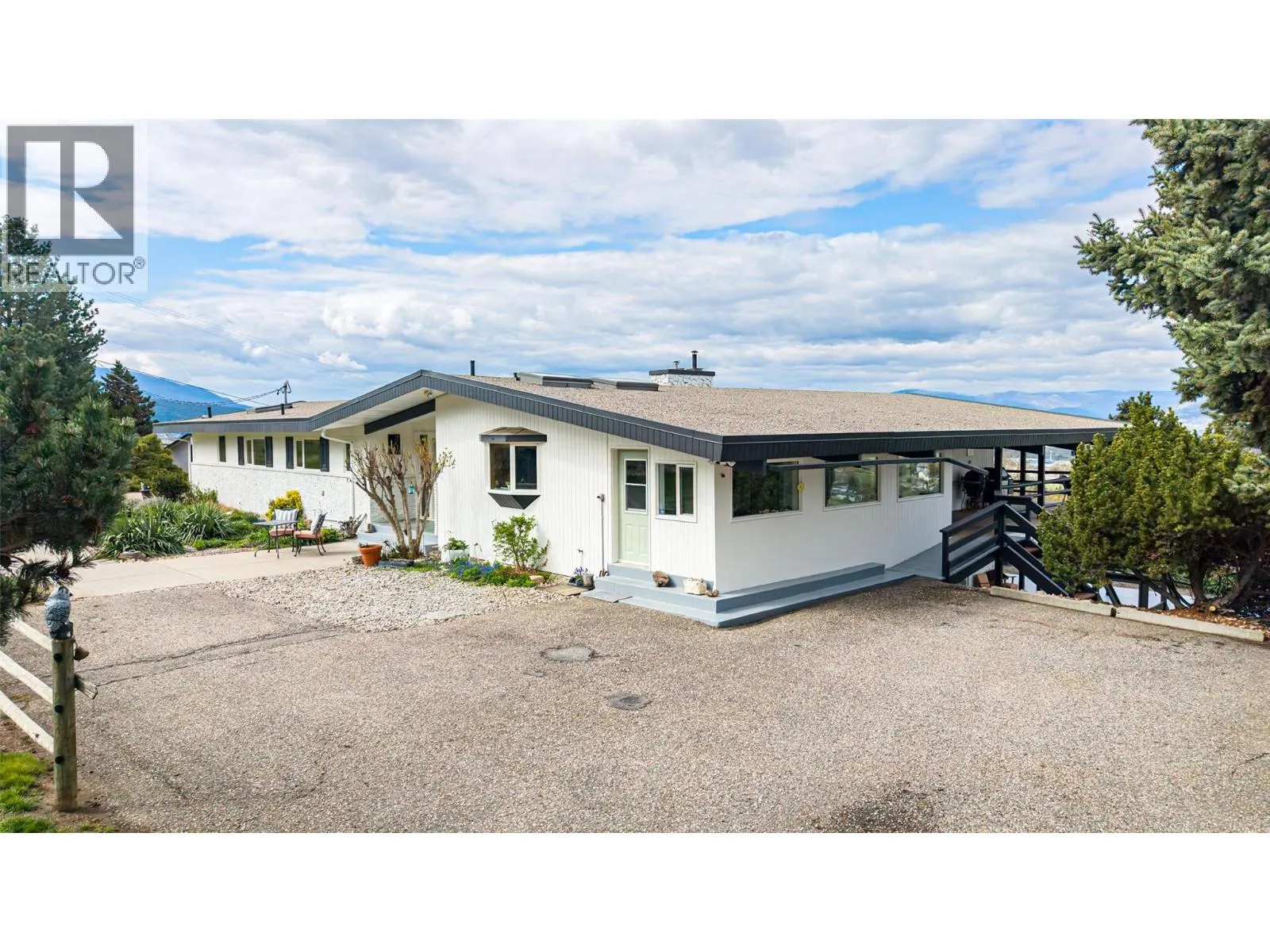 701 Robin Road