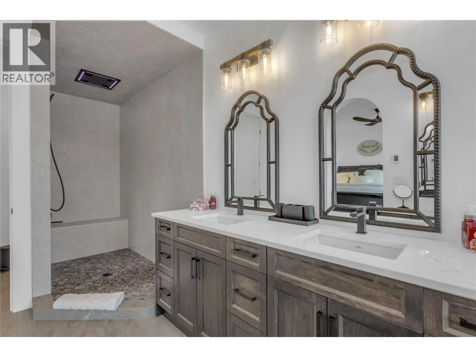 164 Sunset Boulevard