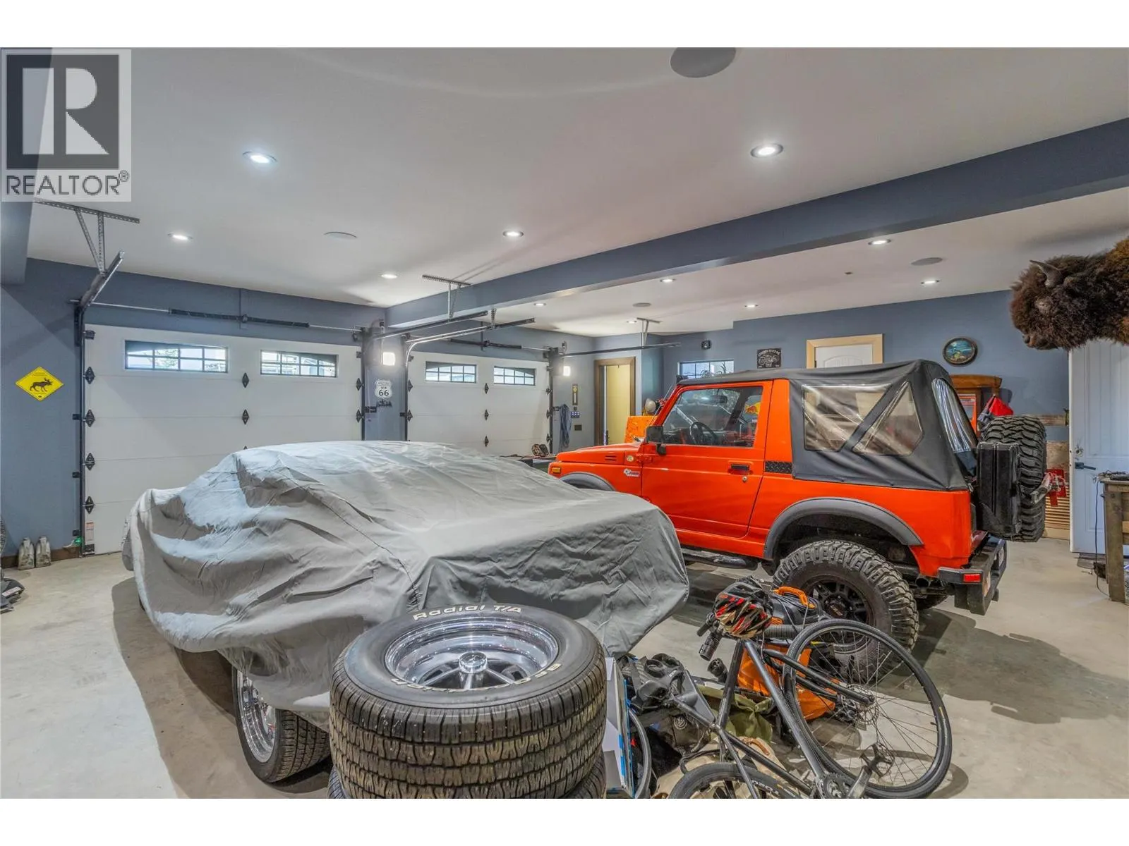 164 Sunset Boulevard