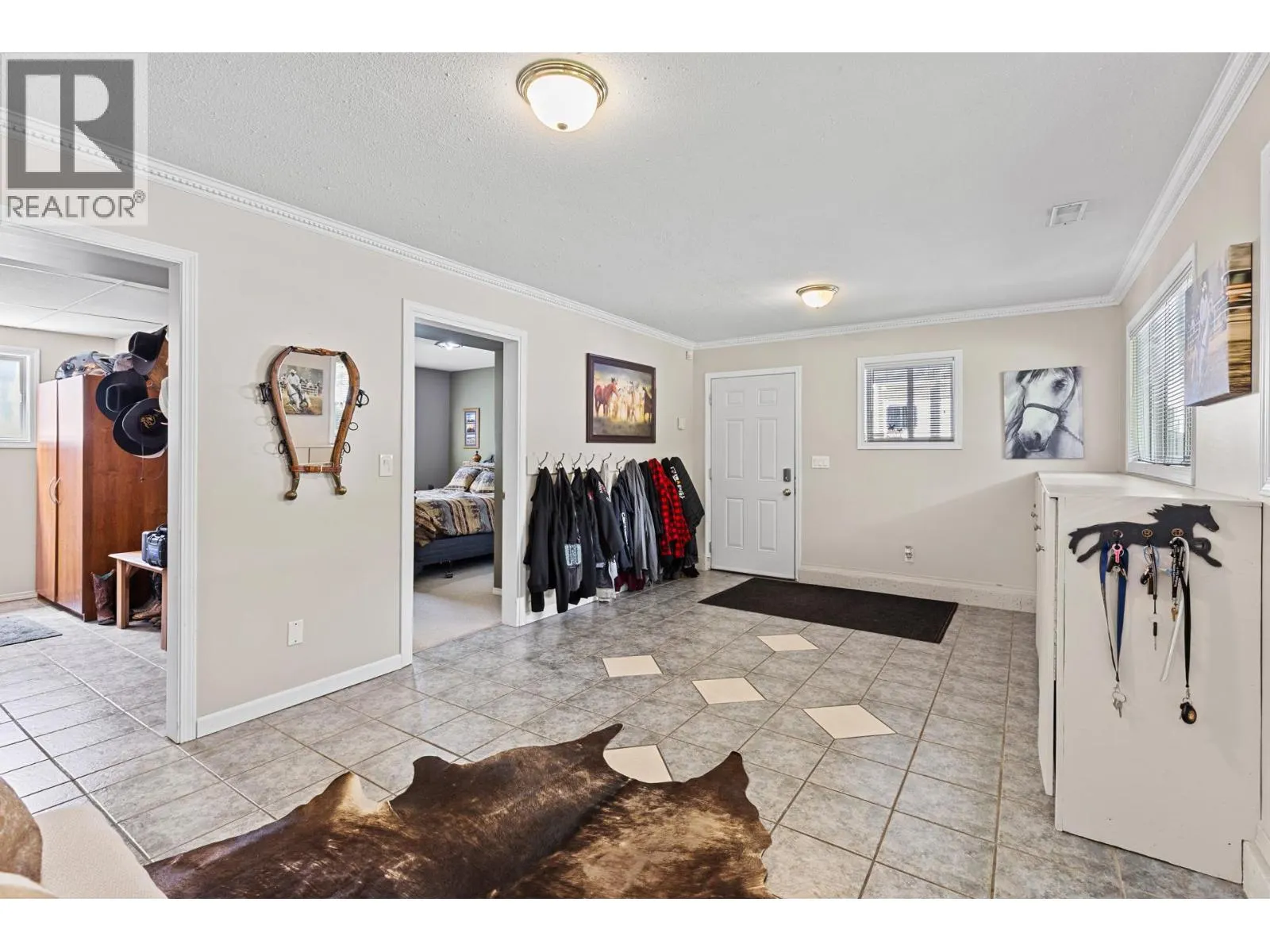 3424 East Boundary Road