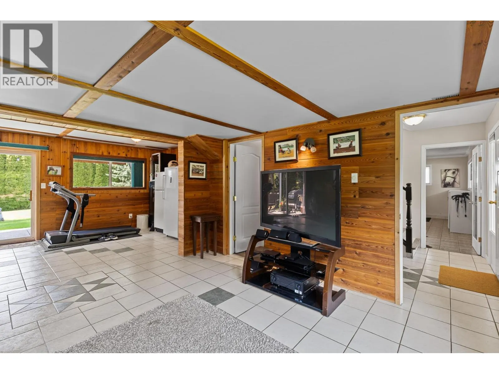 3424 East Boundary Road