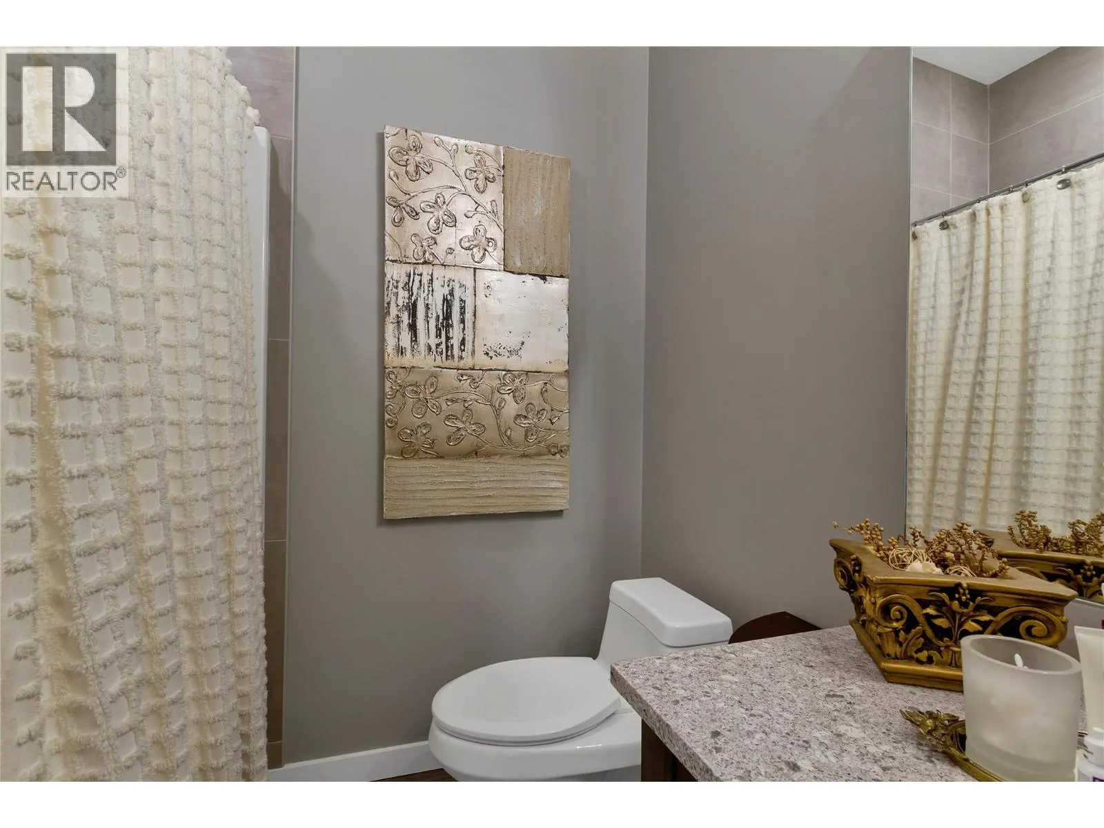 595 Vineyard Way N Unit# 31