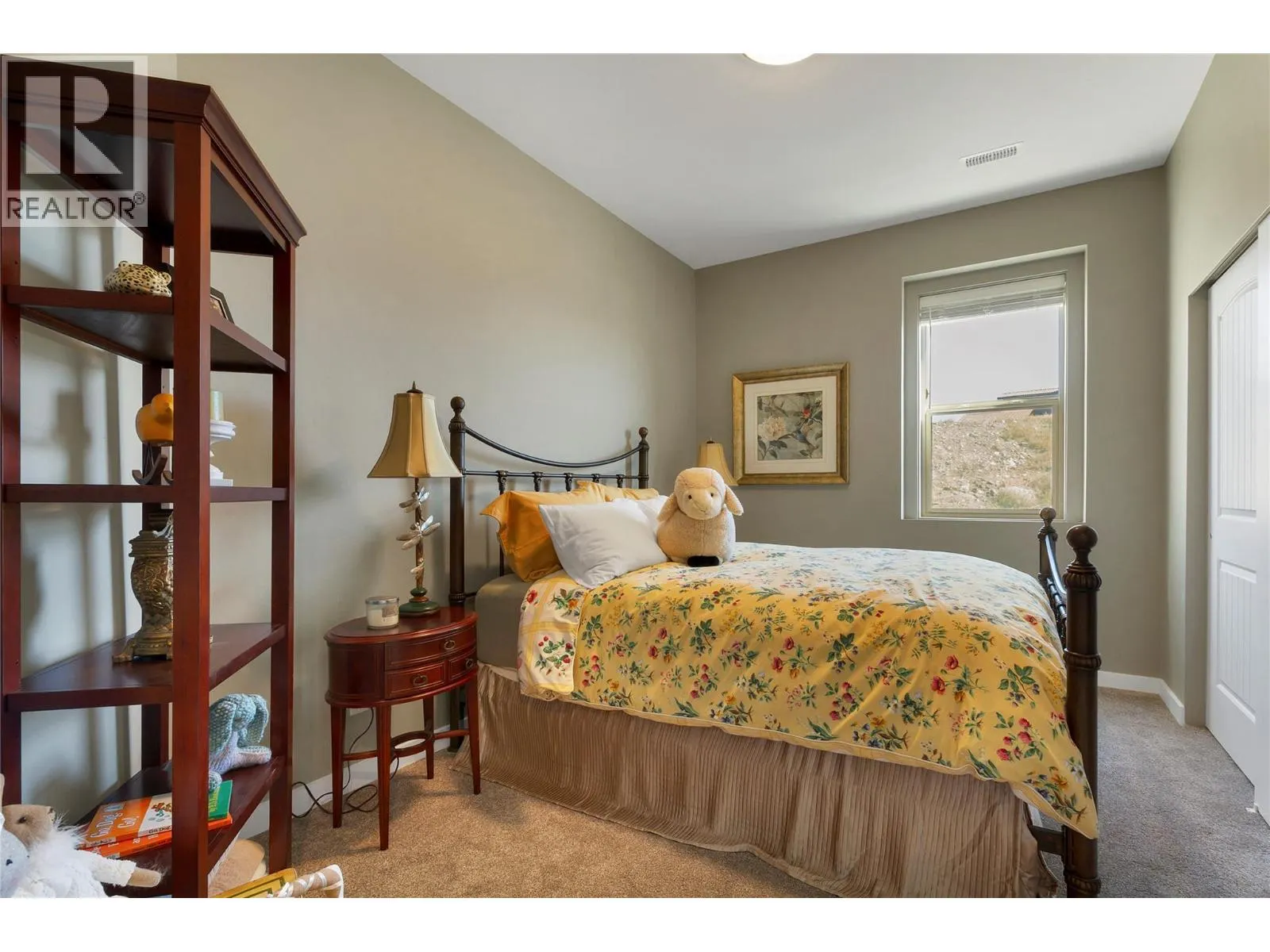 595 Vineyard Way N Unit# 31