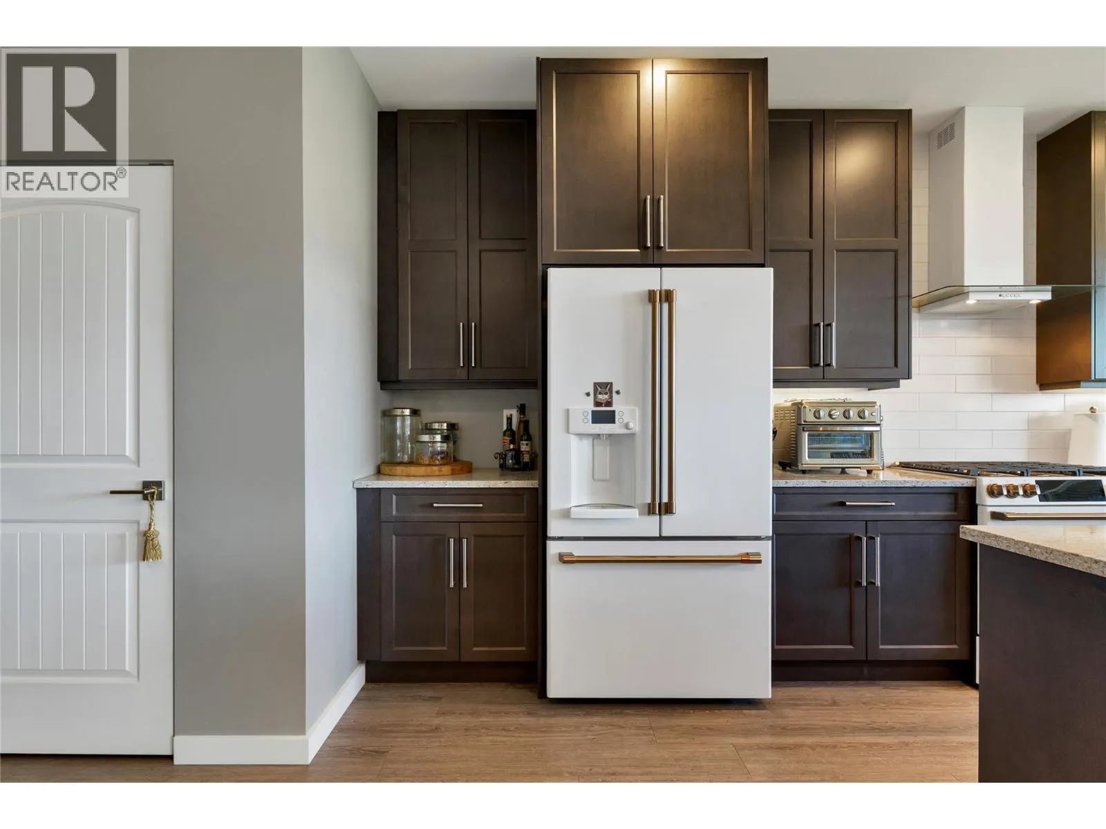 595 Vineyard Way N Unit# 31