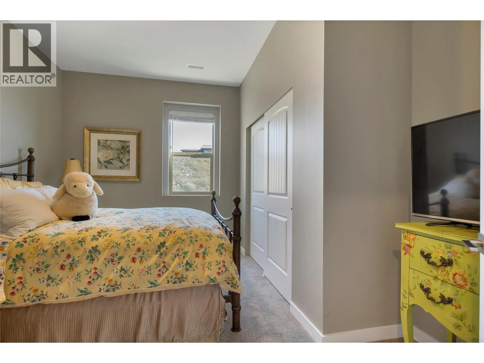 595 Vineyard Way N Unit# 31