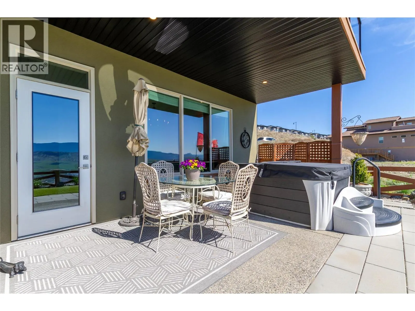 595 Vineyard Way N Unit# 31