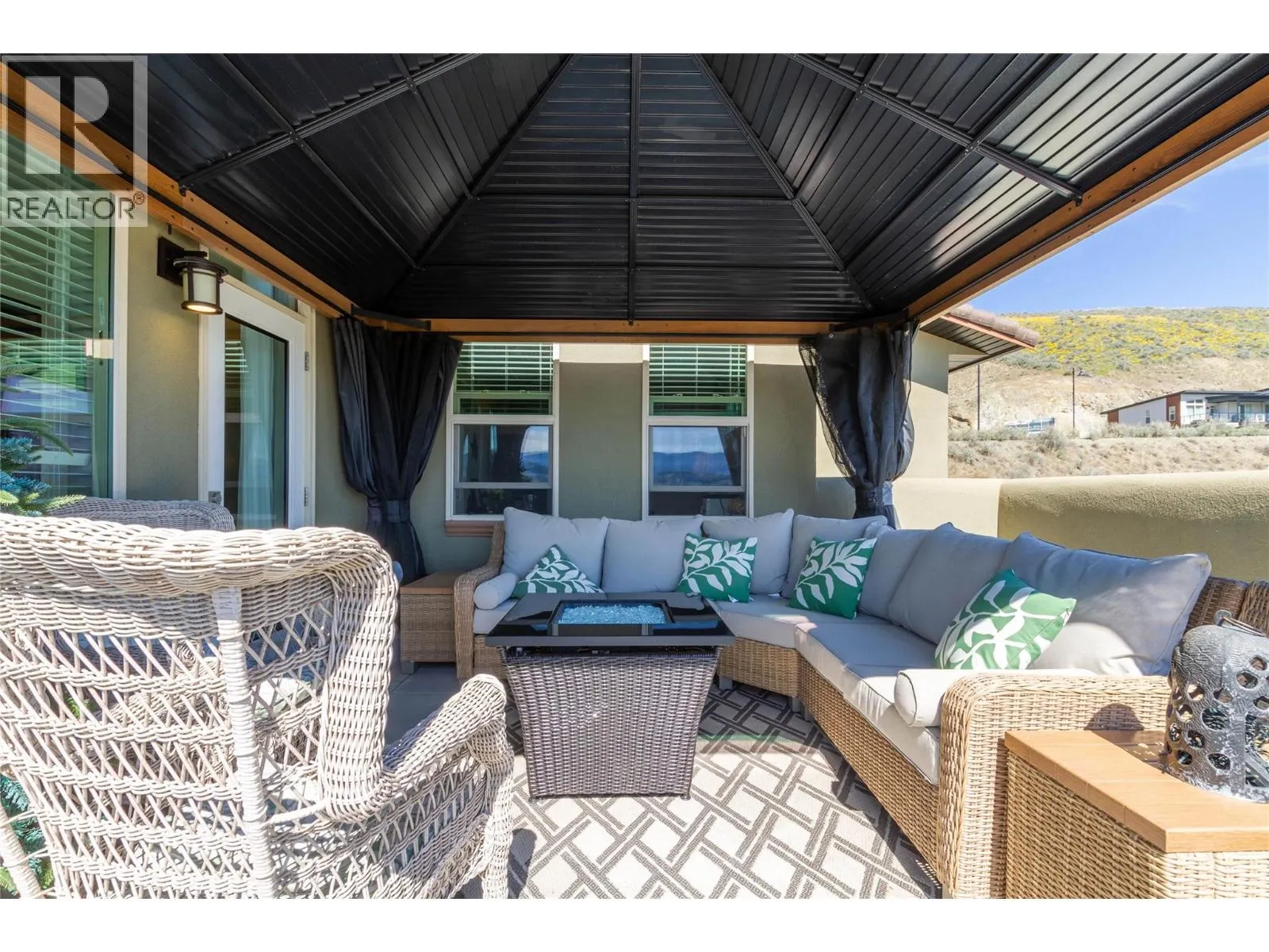 595 Vineyard Way N Unit# 31