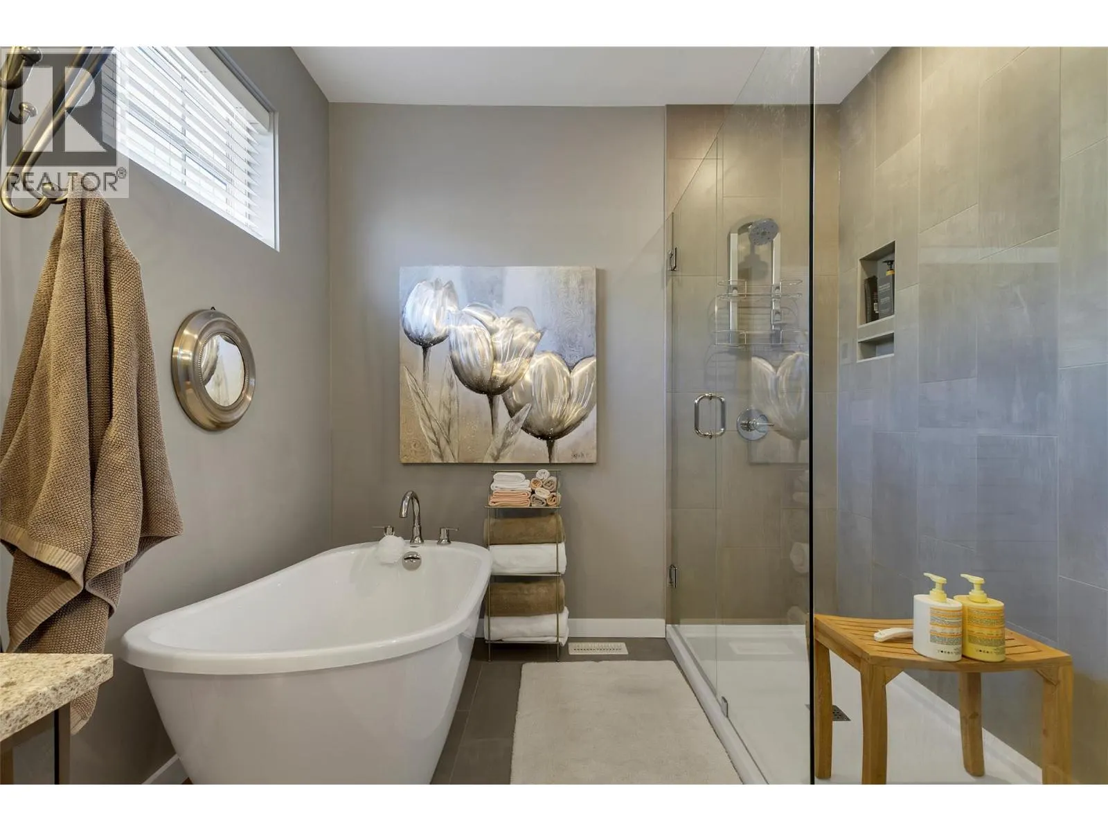 595 Vineyard Way N Unit# 31