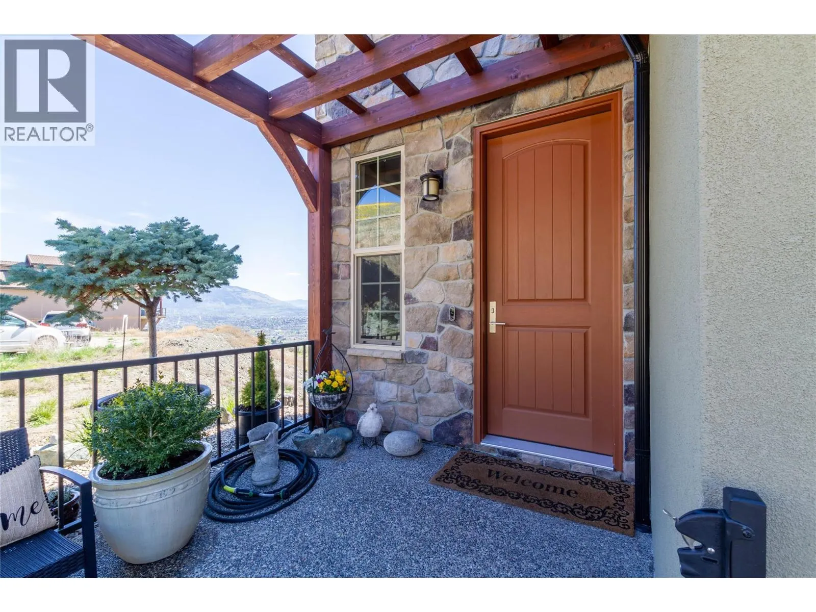 595 Vineyard Way N Unit# 31
