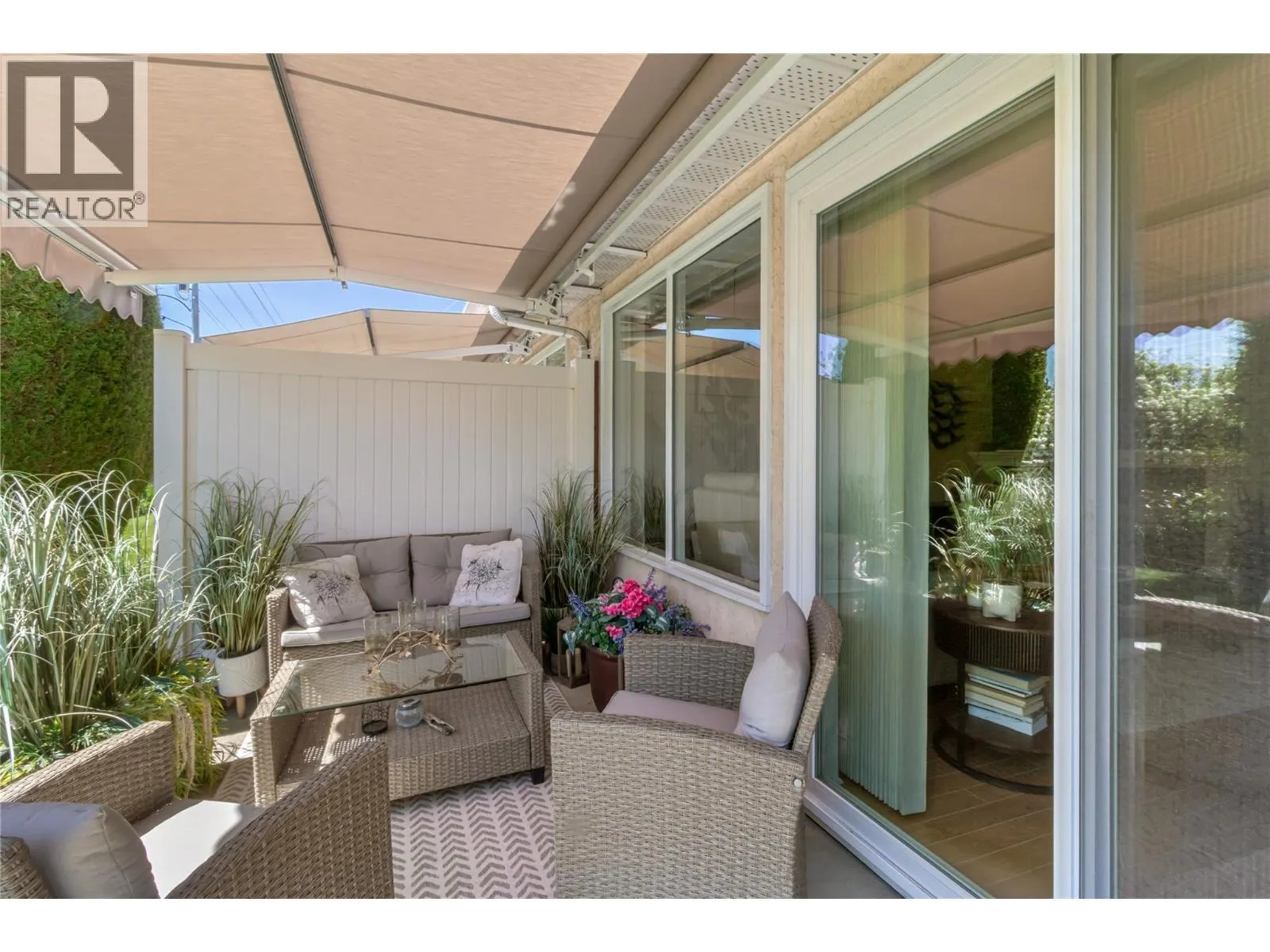 1886 Parkview Crescent Unit# 3