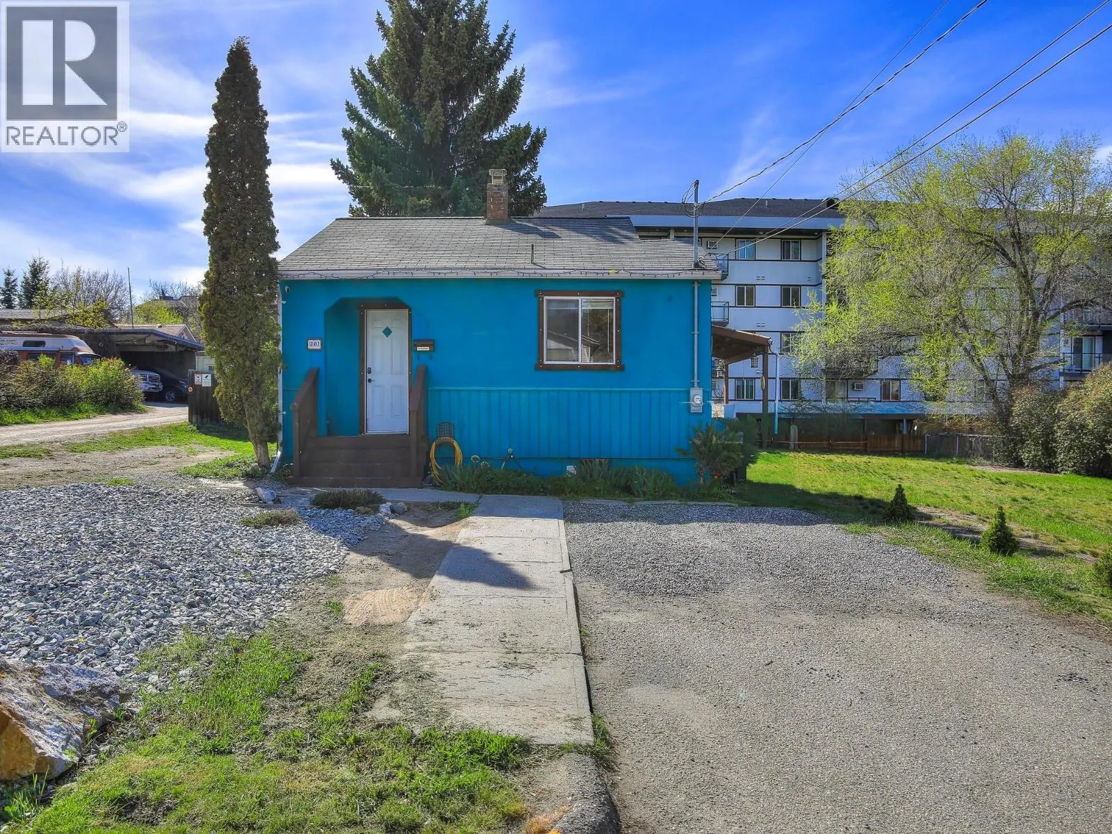1802 31 Street