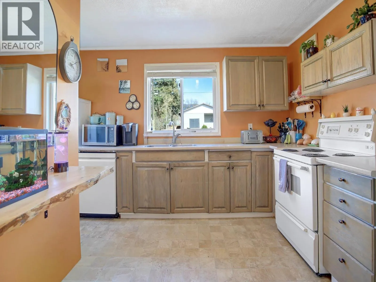 1802 31 Street
